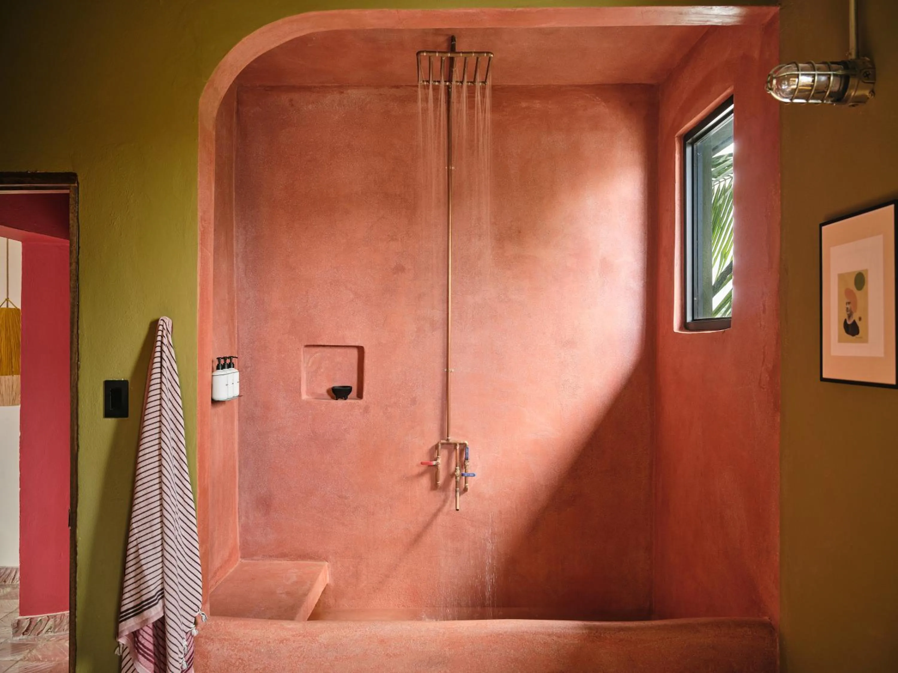 Shower in VERDE by DW