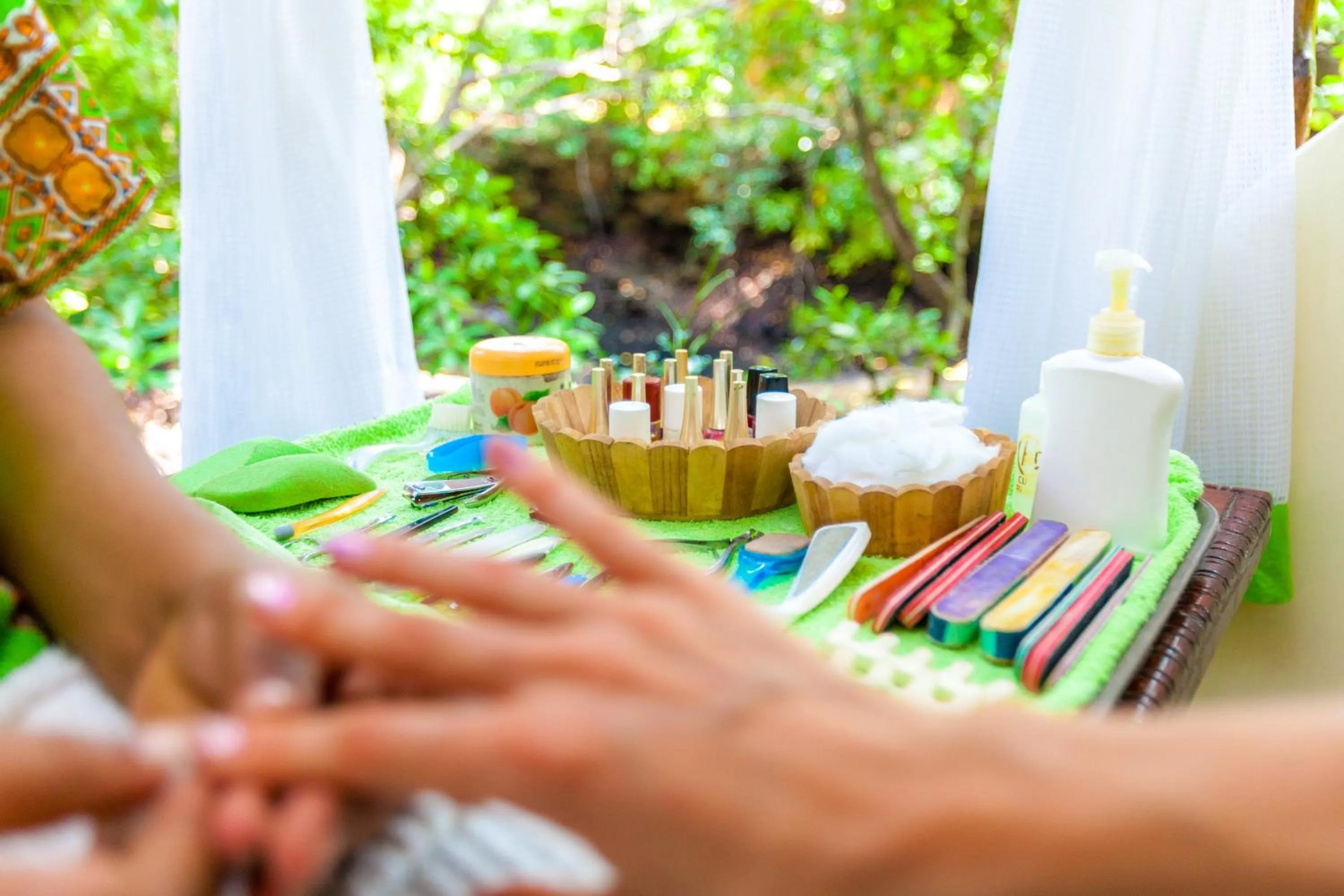 Spa and wellness centre/facilities in Chale Island Resort