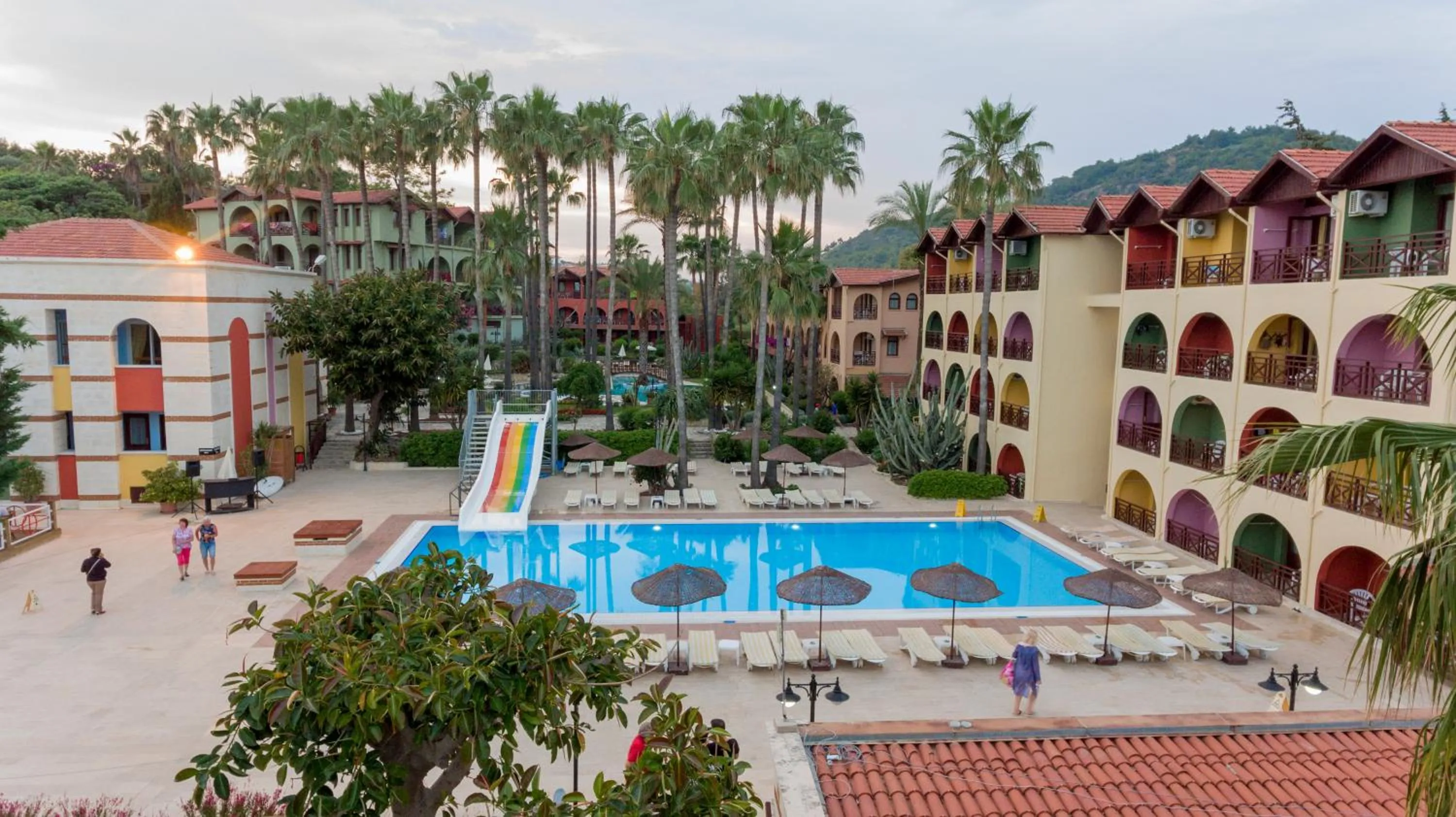 Swimming pool in Club Tropical Beach Hotel - All Inclusive
