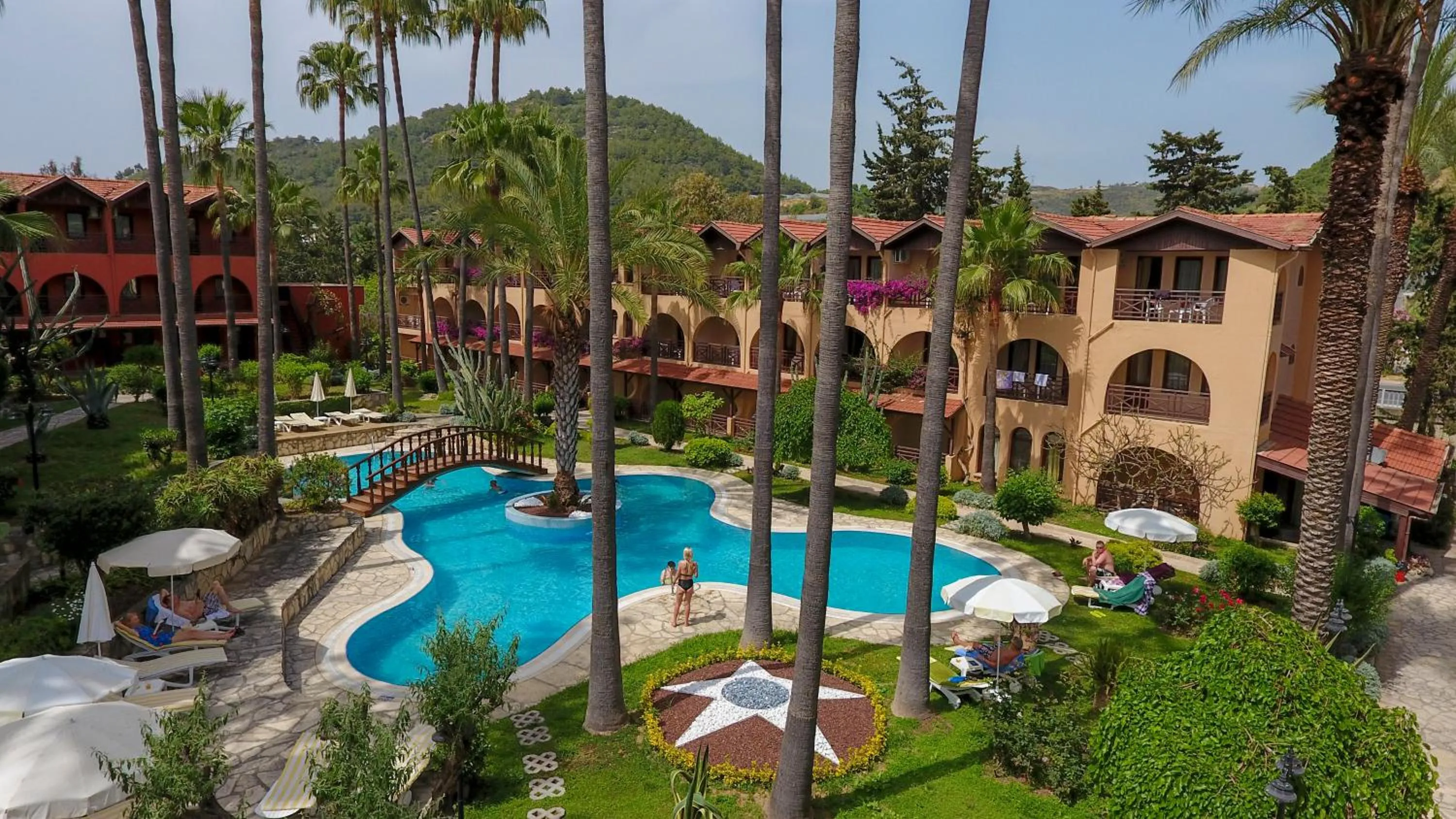 Swimming pool in Club Tropical Beach Hotel - All Inclusive