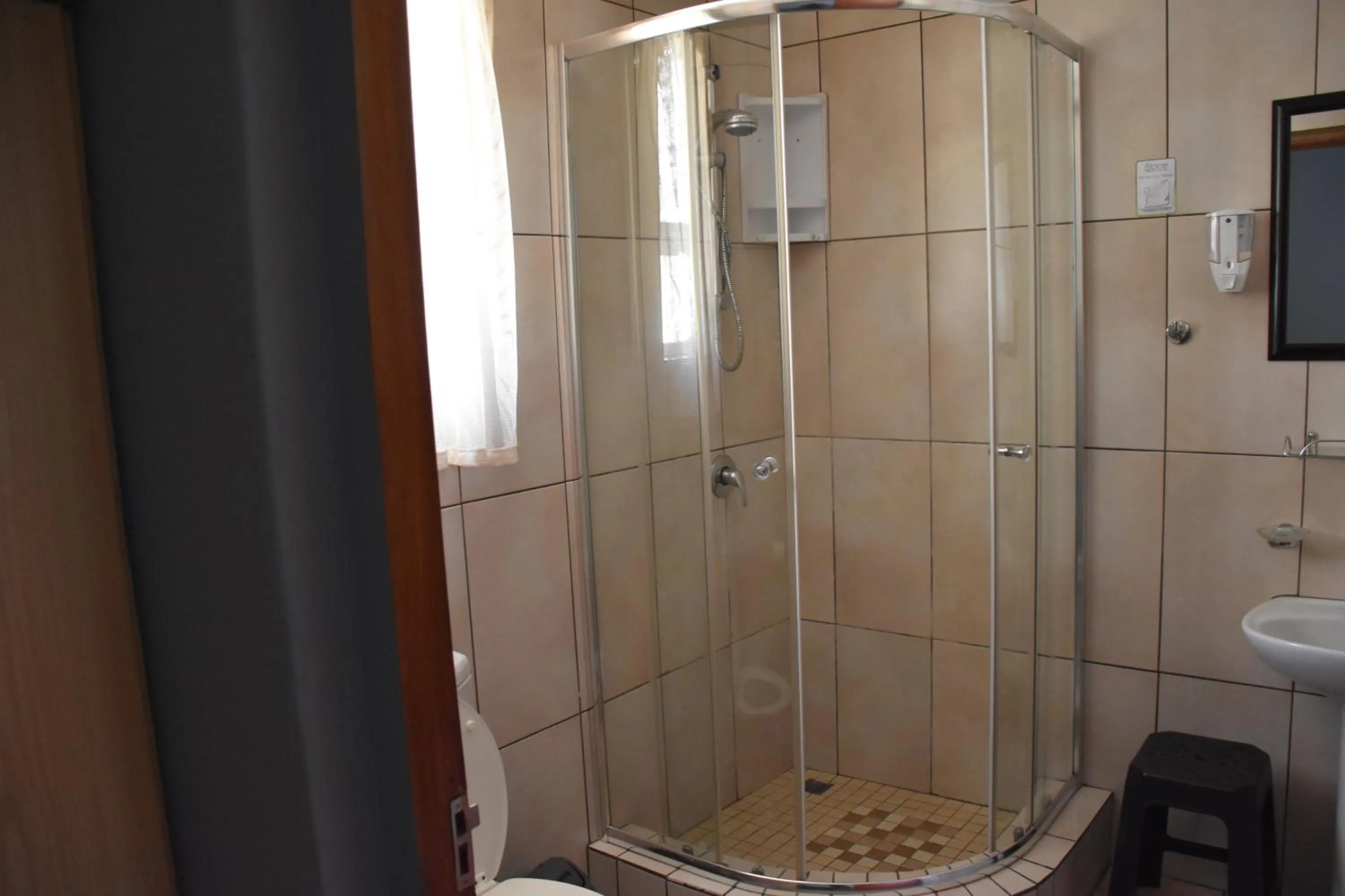 Bathroom in Alpine Bed and Breakfast