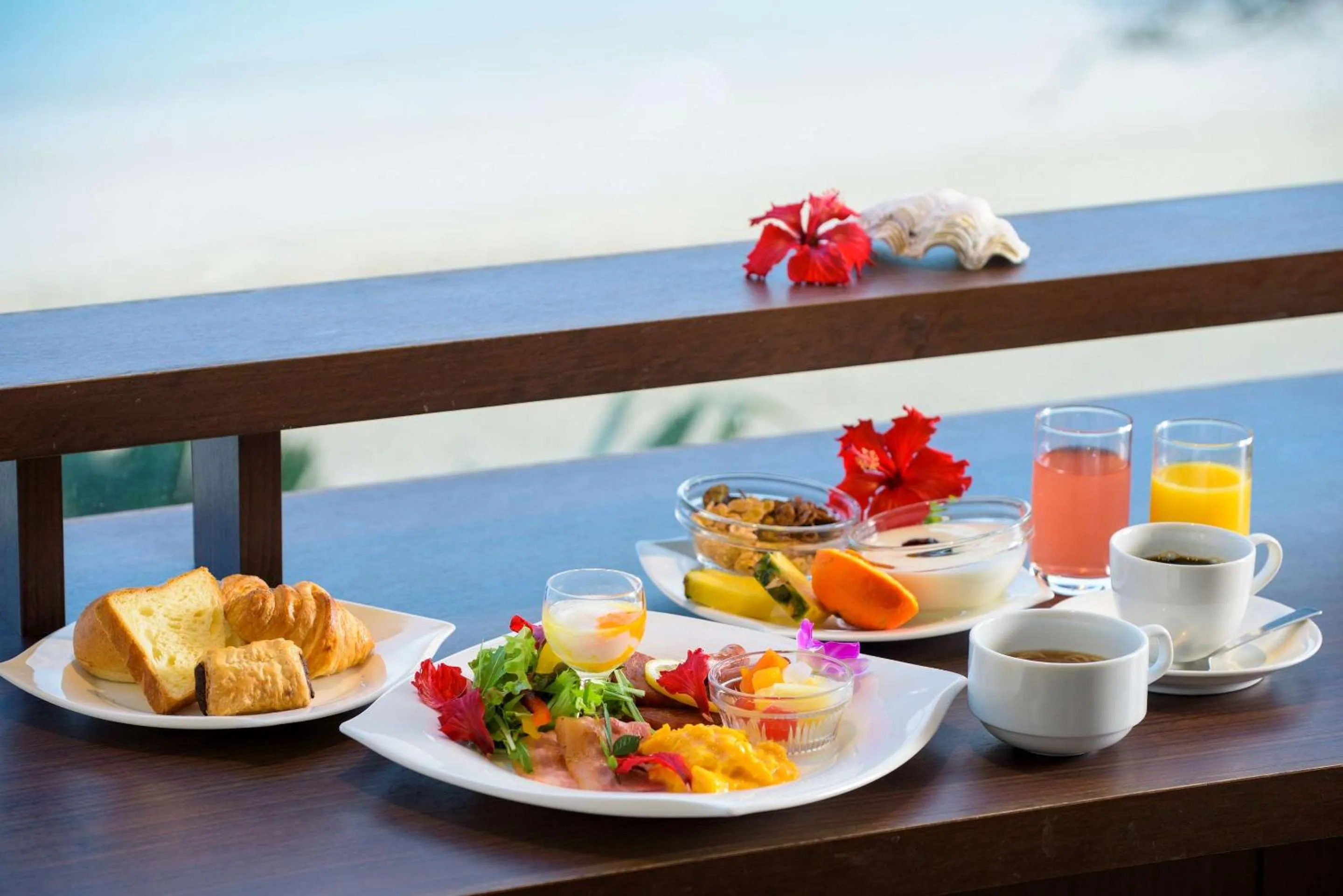 Restaurant/places to eat in Best Western Okinawa Kouki Beach