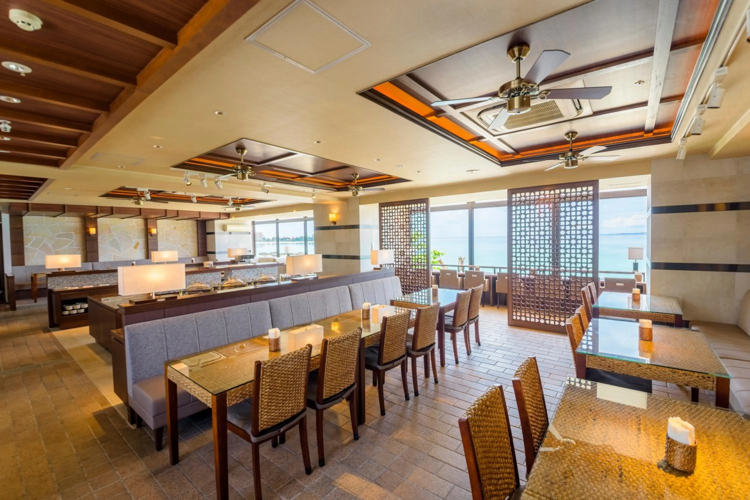 Restaurant/places to eat in Best Western Okinawa Kouki Beach