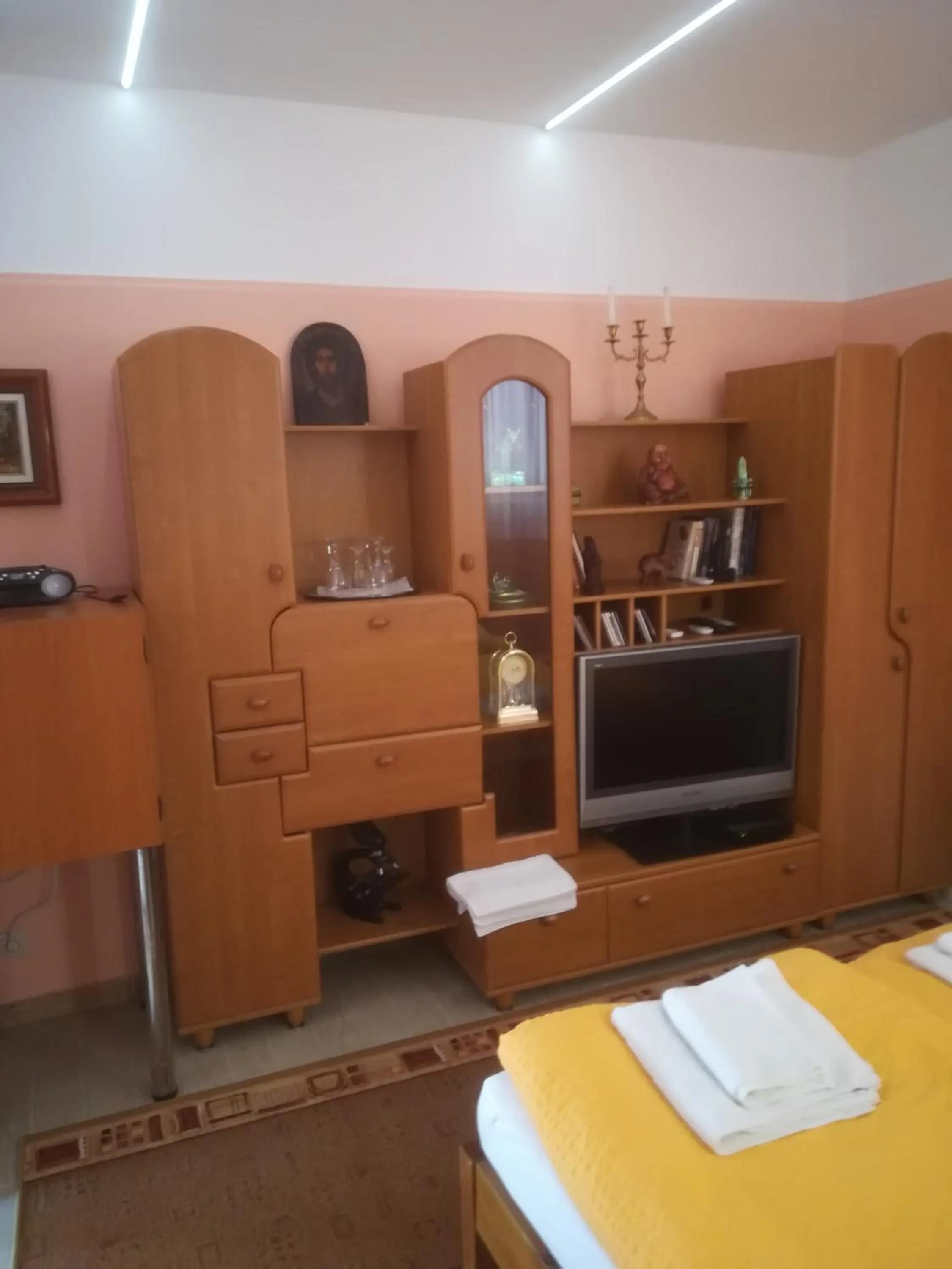 Bed in Pilóta Panzió