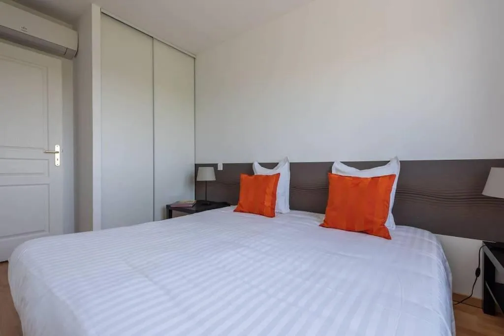 Bed in La Résidence Les Grands Vignobles