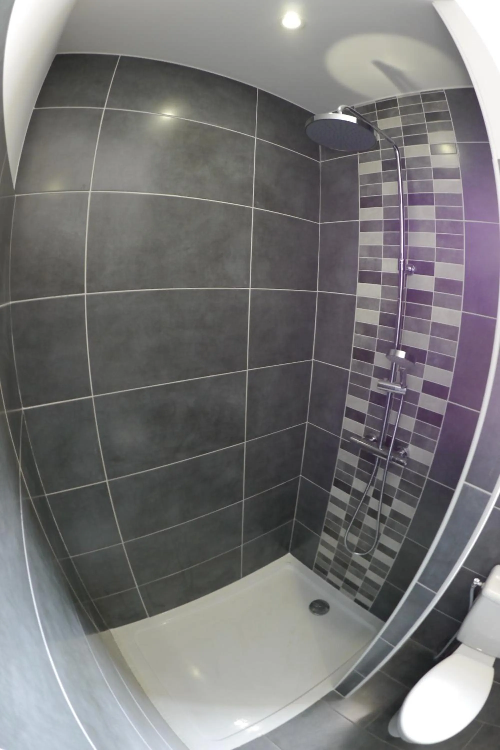 Bathroom in La Résidence Les Grands Vignobles