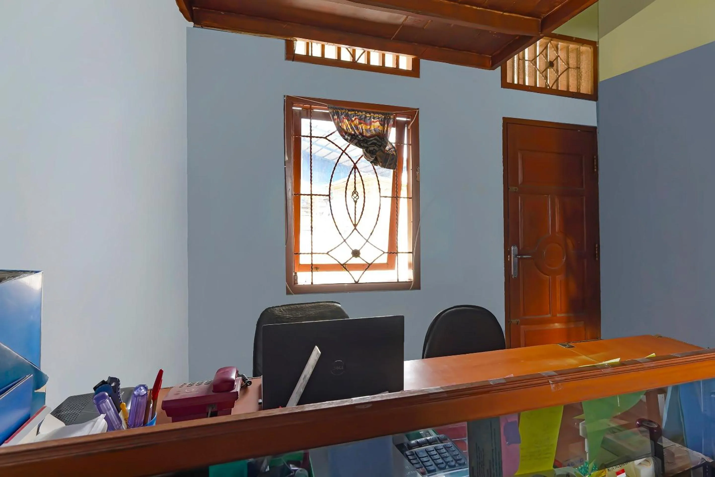 Lobby or reception in Hotel O Santana Residence Syariah