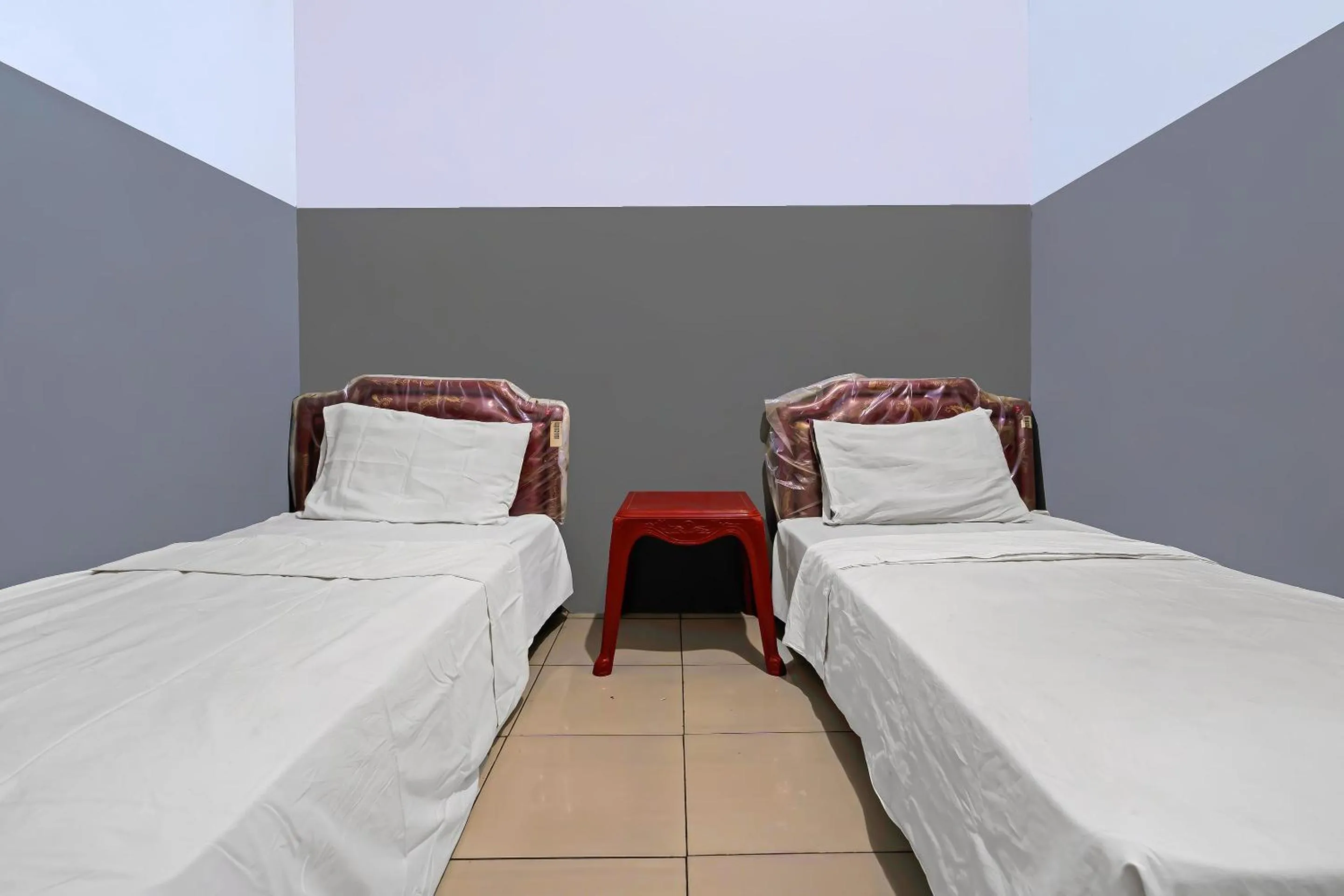 Bedroom in Hotel O Santana Residence Syariah