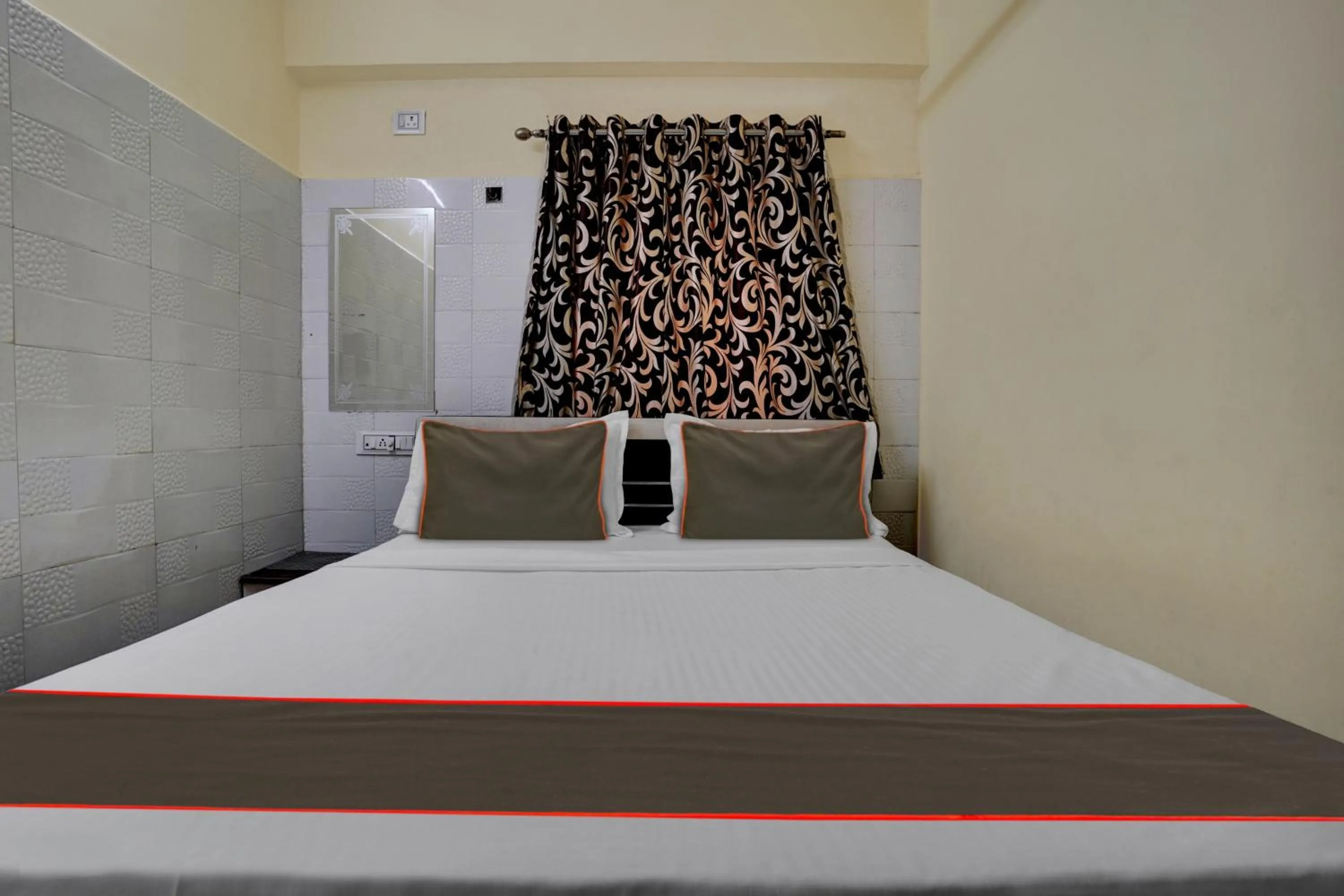 Bedroom in Hotel O Konark Inn