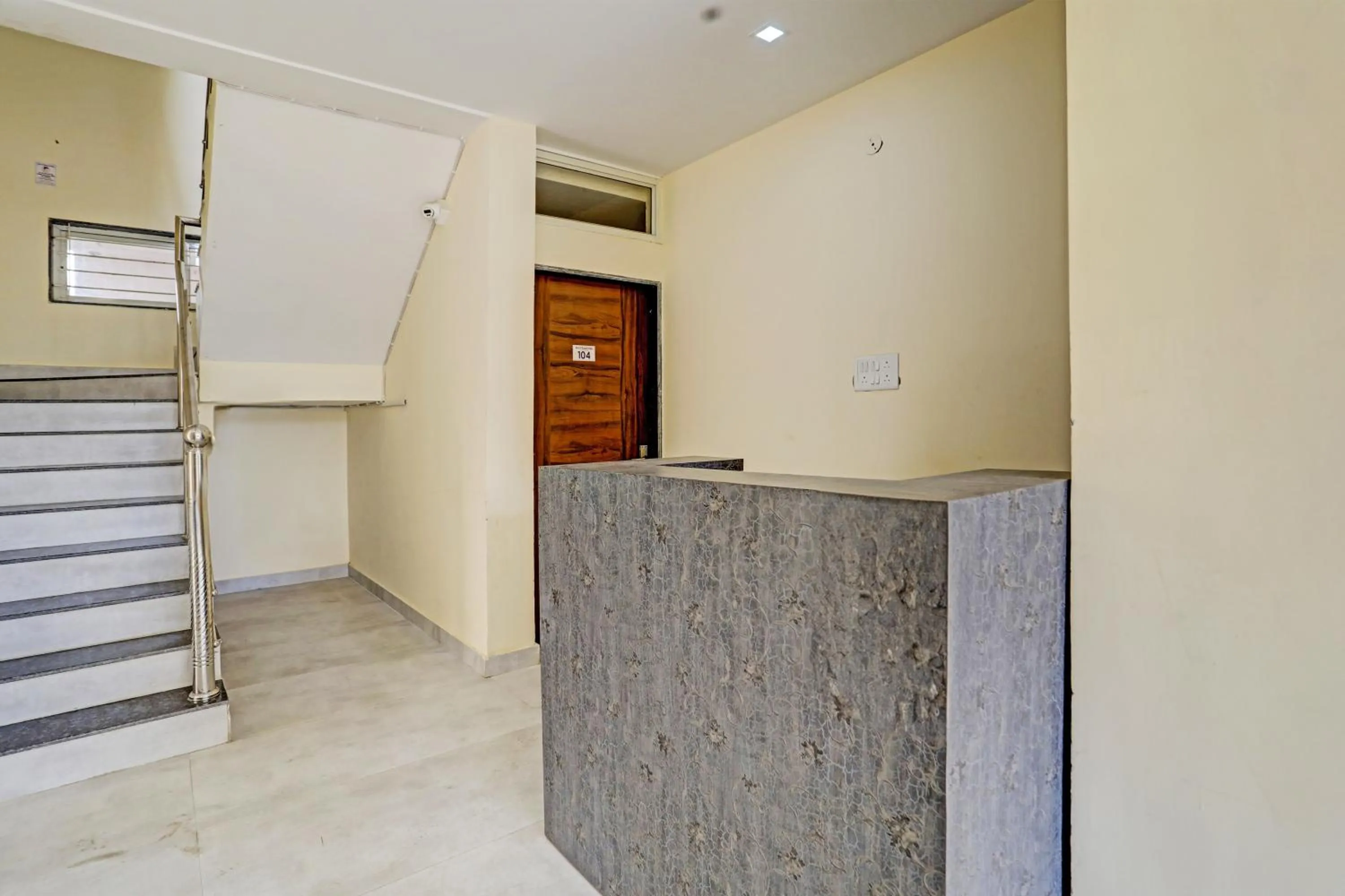 Lobby or reception in Hotel O Regal Edge