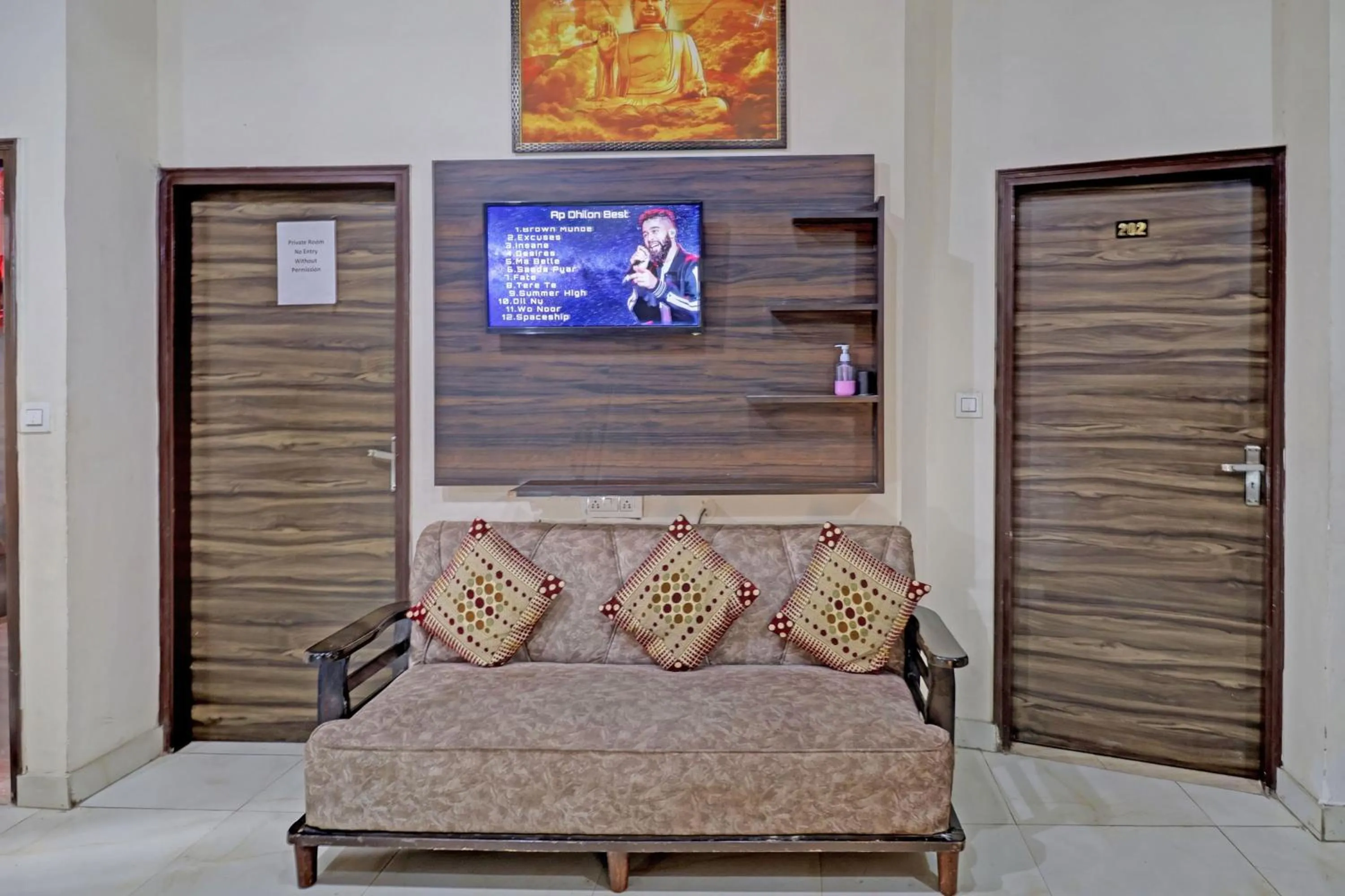 Lobby or reception in Hotel O Inn