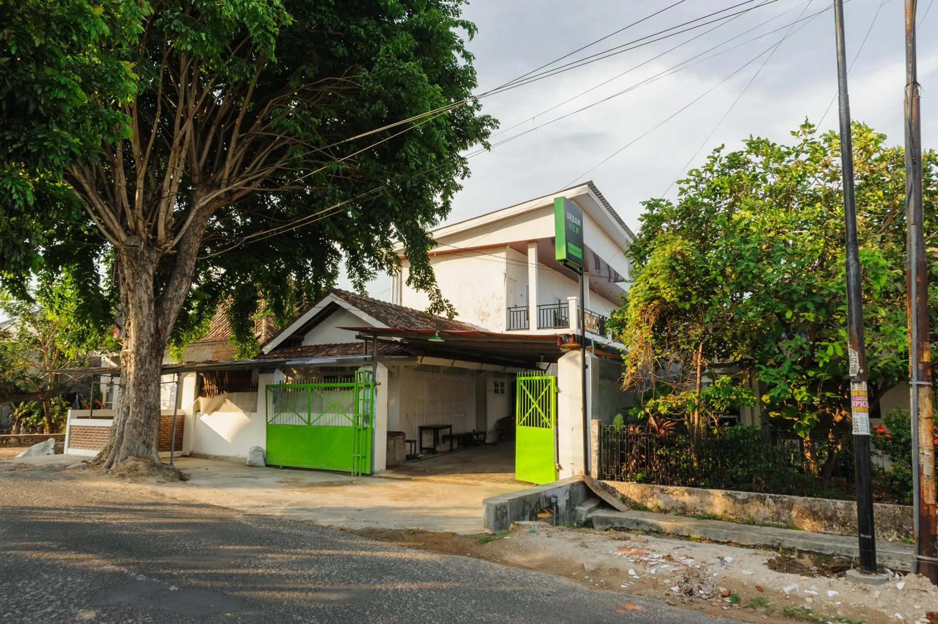 Property building in Urbanview Hotel Betego Syariah Enggal by RedDoorz