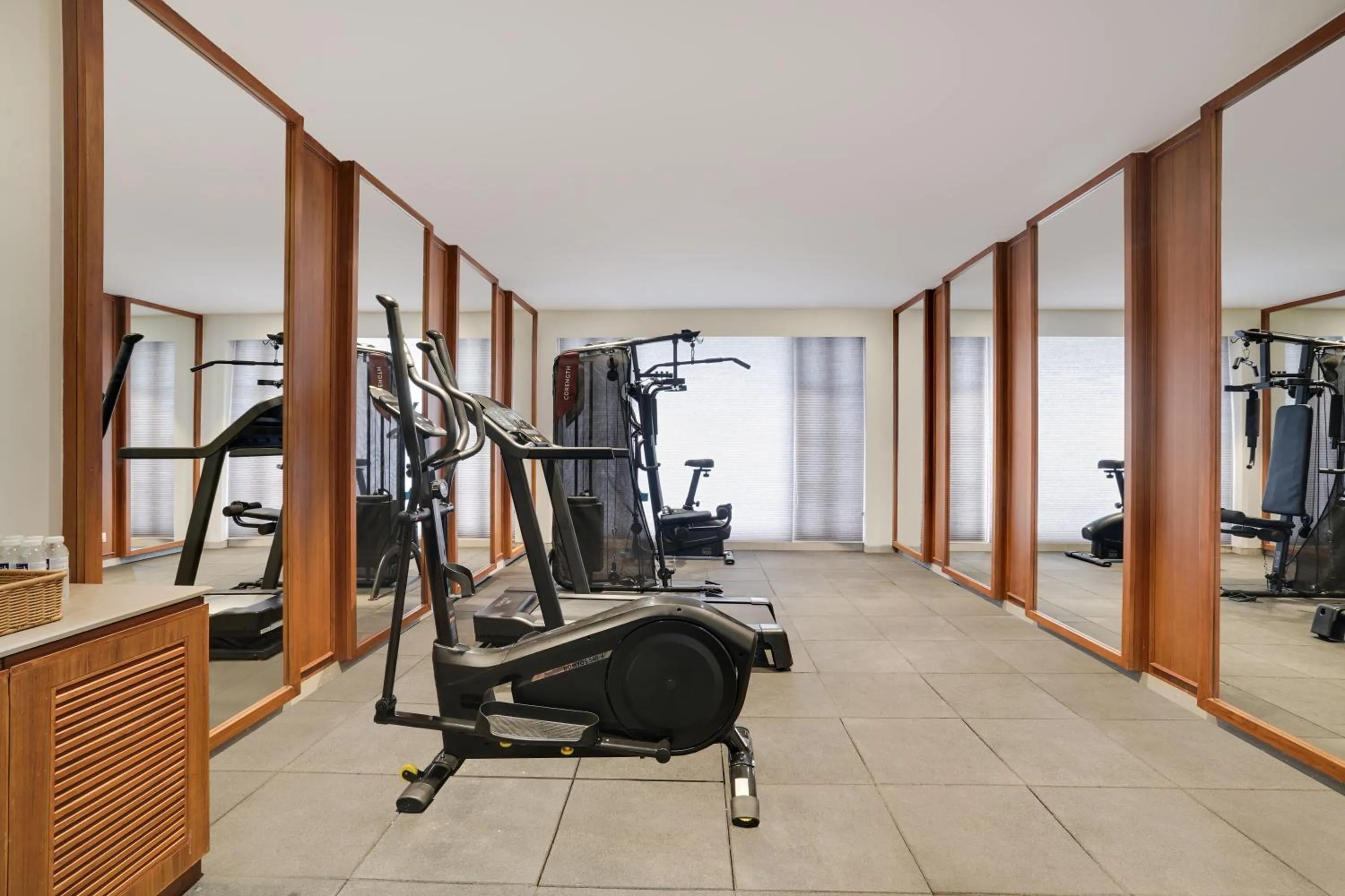 Fitness centre/facilities in Lemon Tree Hotel, Rajkot