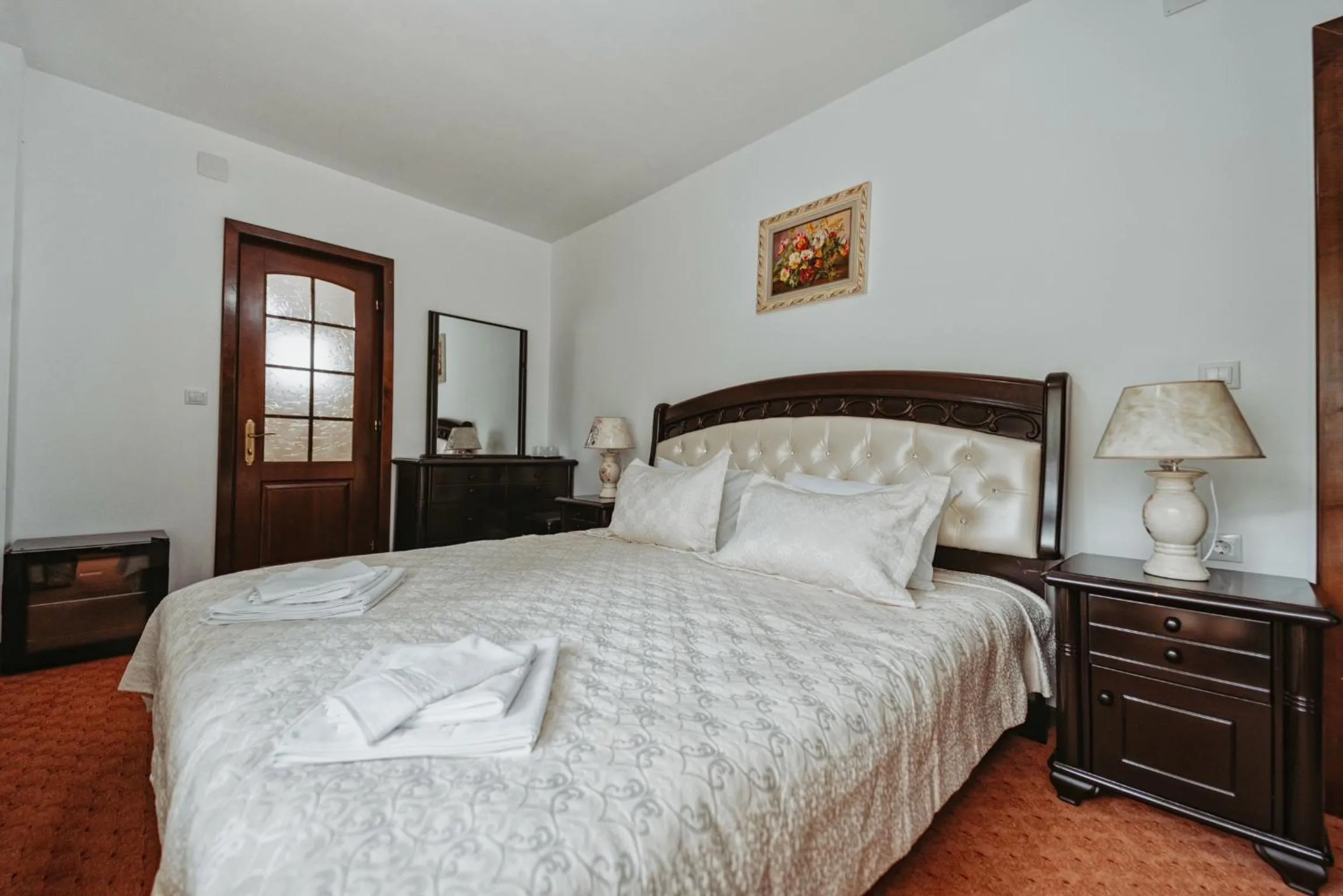 Bed in Complex Turistic Constantin Bucovina