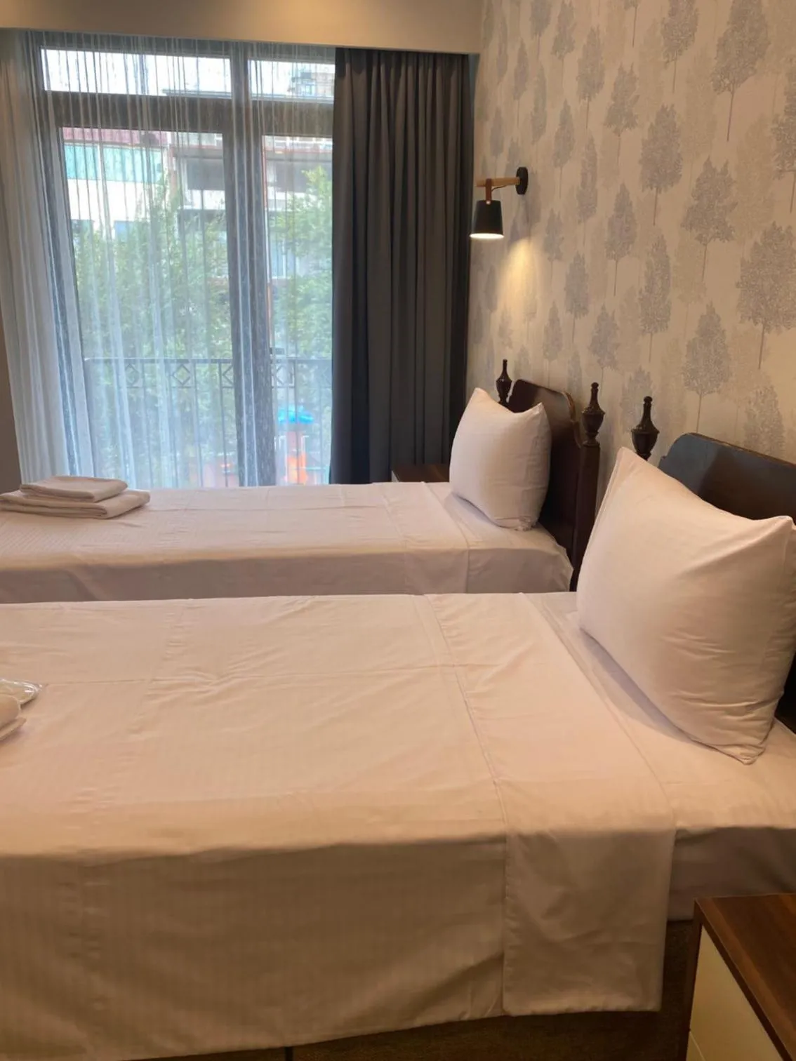 Bed in Hotel Avenue 30