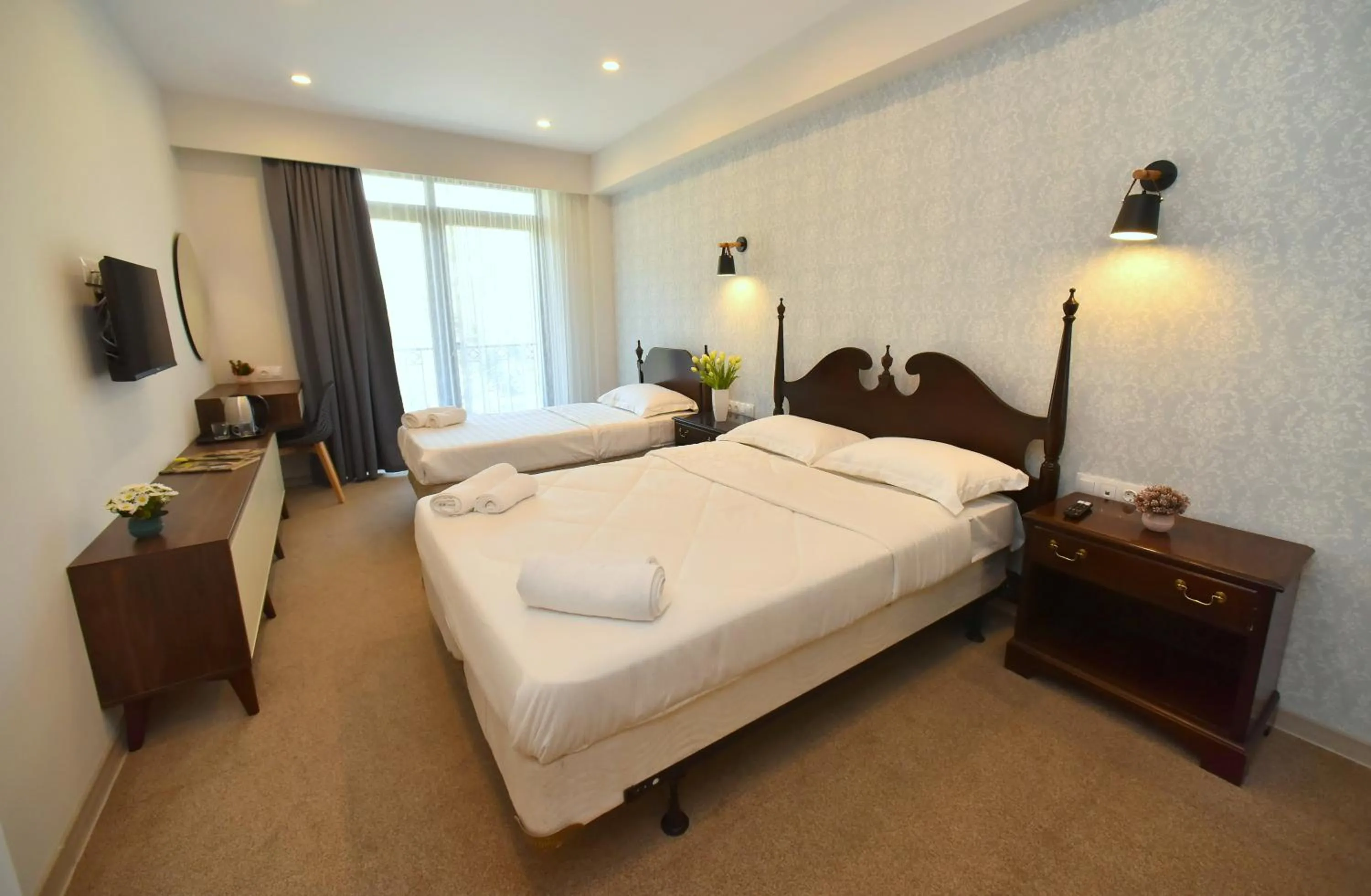 Bed in Hotel Avenue 30