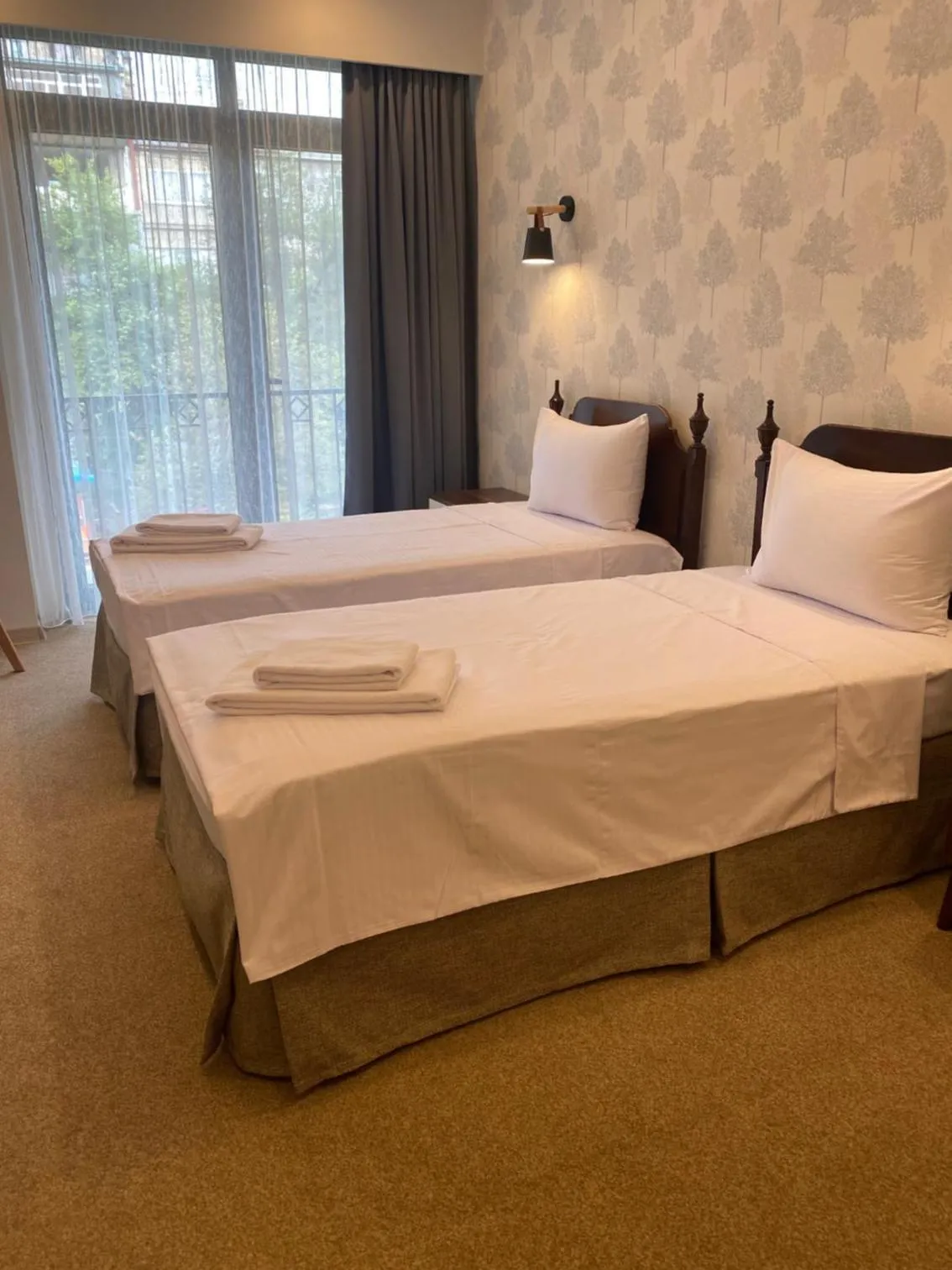 Bed in Hotel Avenue 30