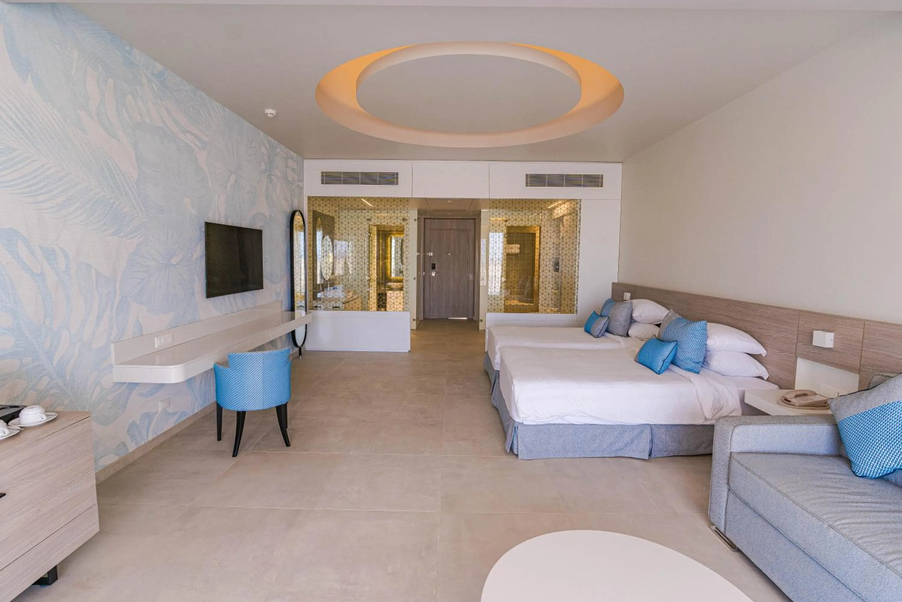 Communal lounge/ TV room, Bed in Sentido Reef Oasis Suakin Resort