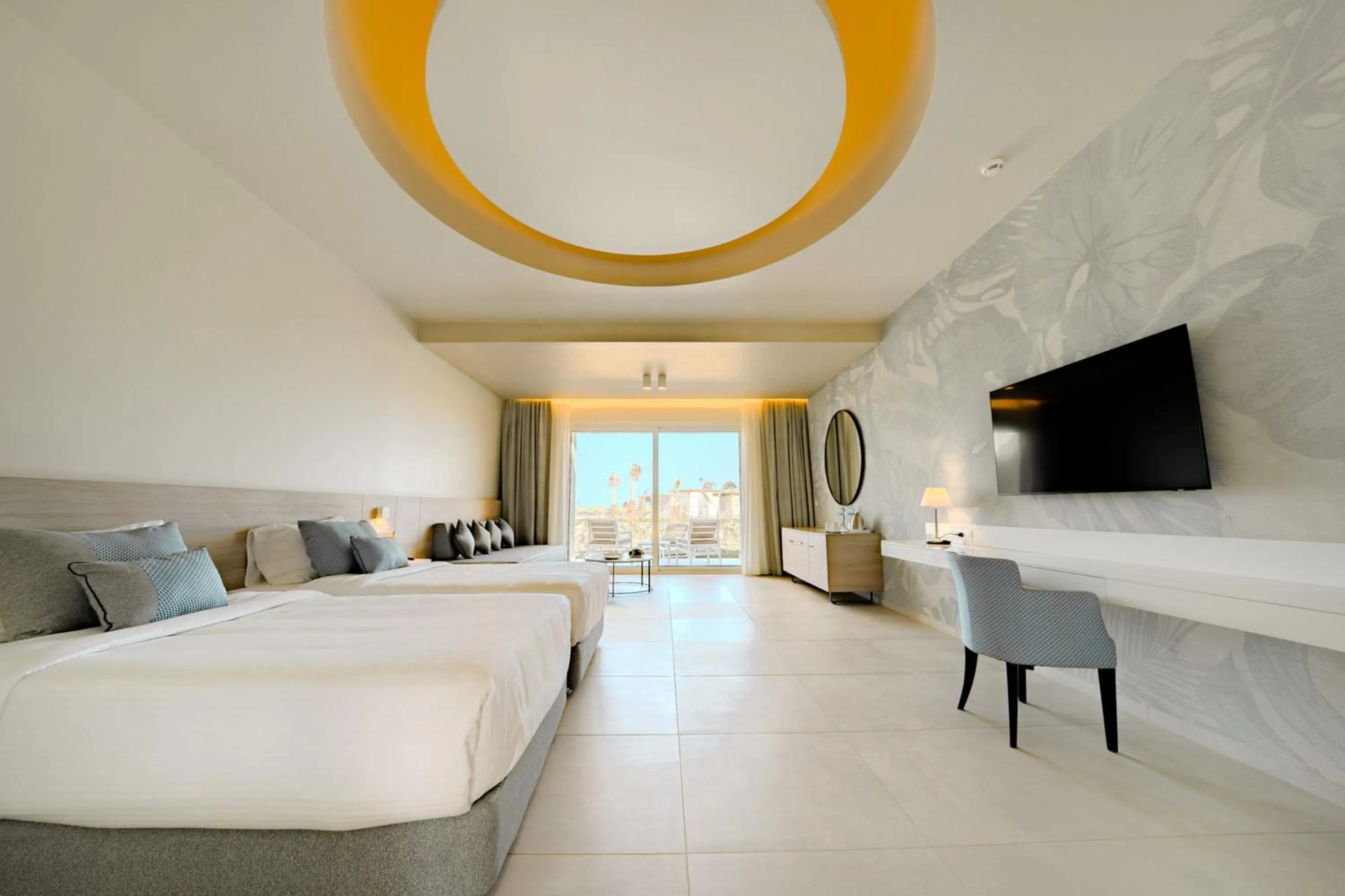 Communal lounge/ TV room, Bed in Sentido Reef Oasis Suakin Resort