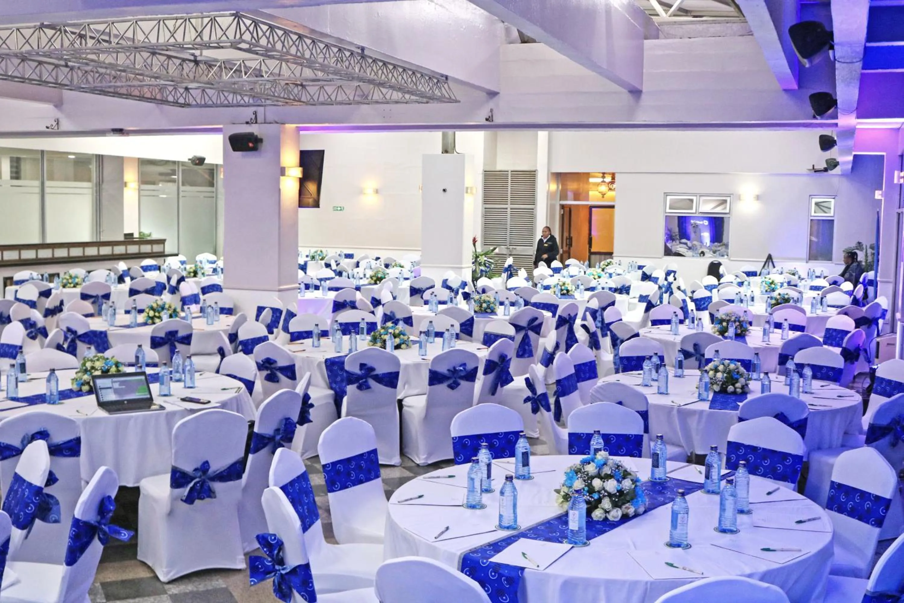 Meeting/conference room in Maanzoni 680 HOTEL