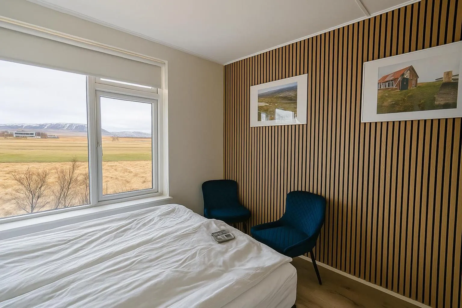 Photo of the whole room, Bed in The Hvítá Inn by Ourhotels