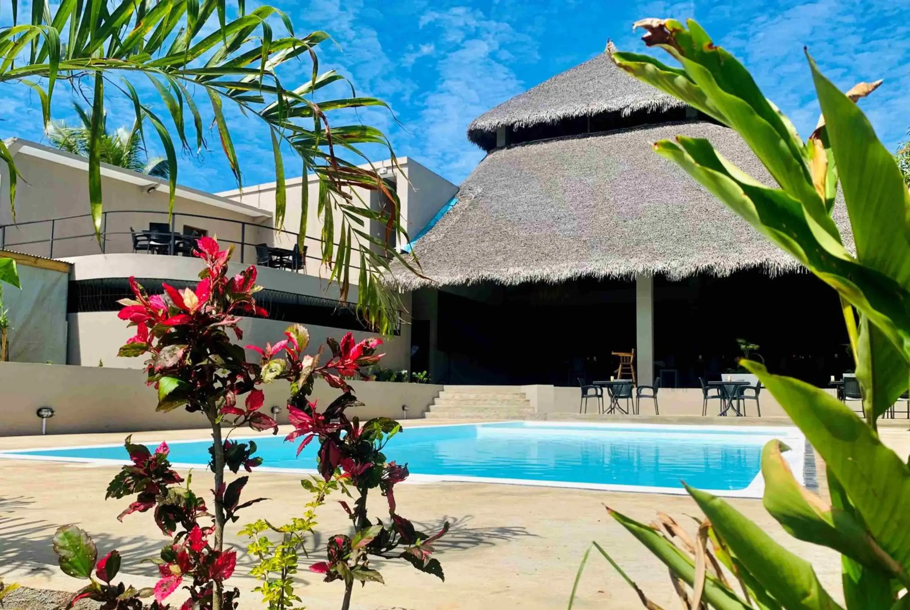 MAISON CARREE MAISON CARREE