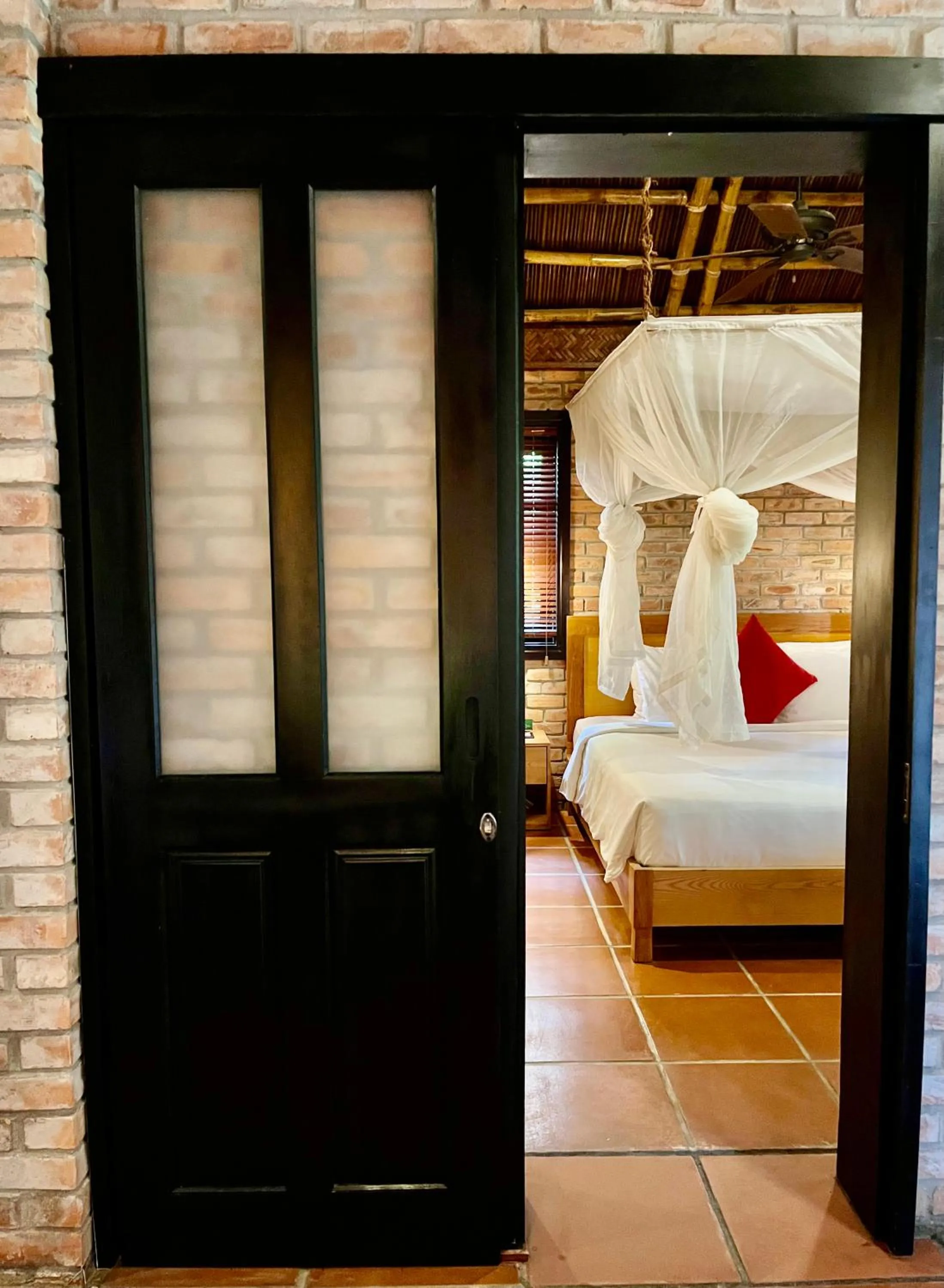 Bed in ENSO Retreat Hoi An - Rediscovery & Serenity