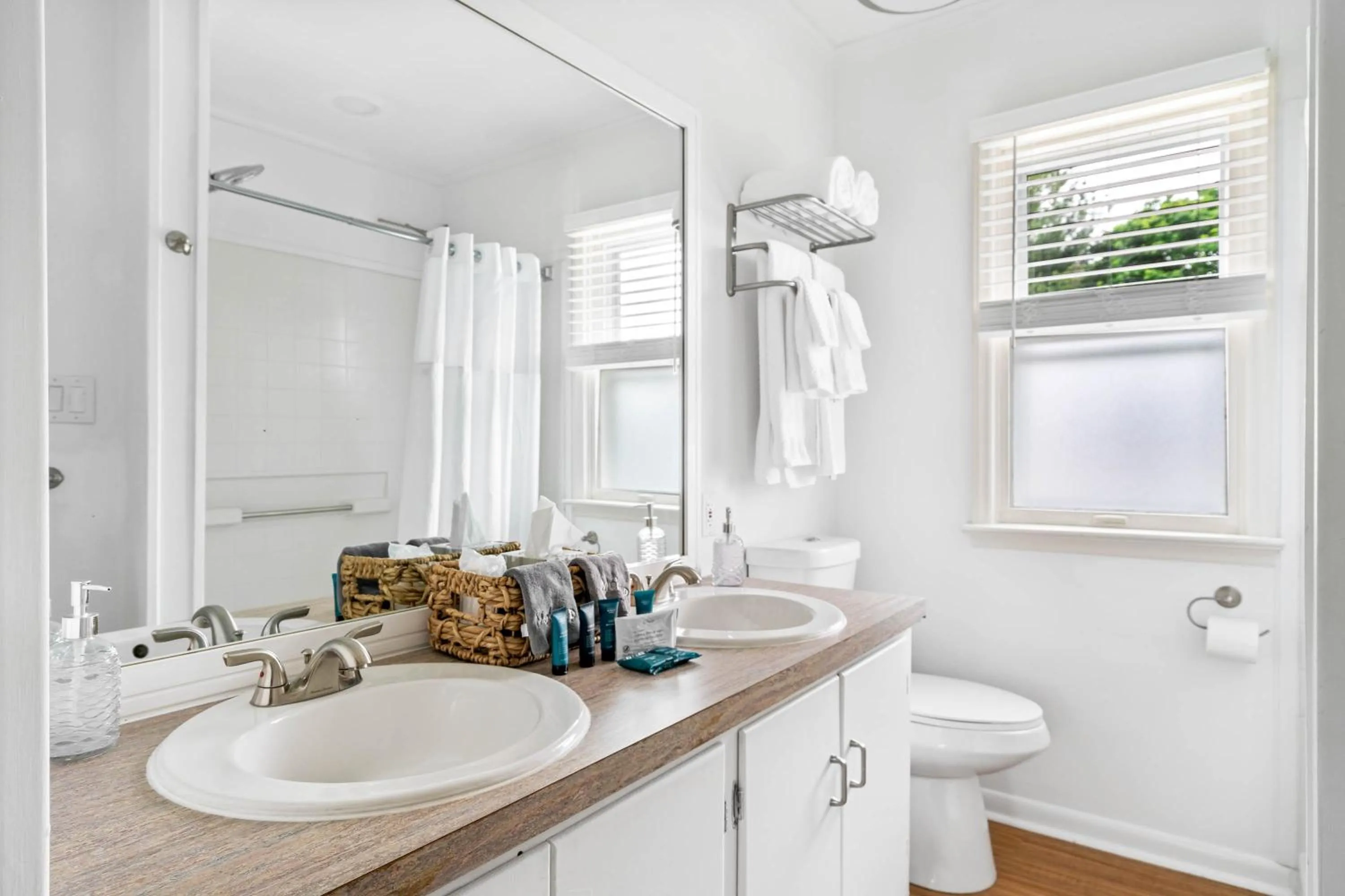 Shower in Mar Bella Boutique Hotel & Spa