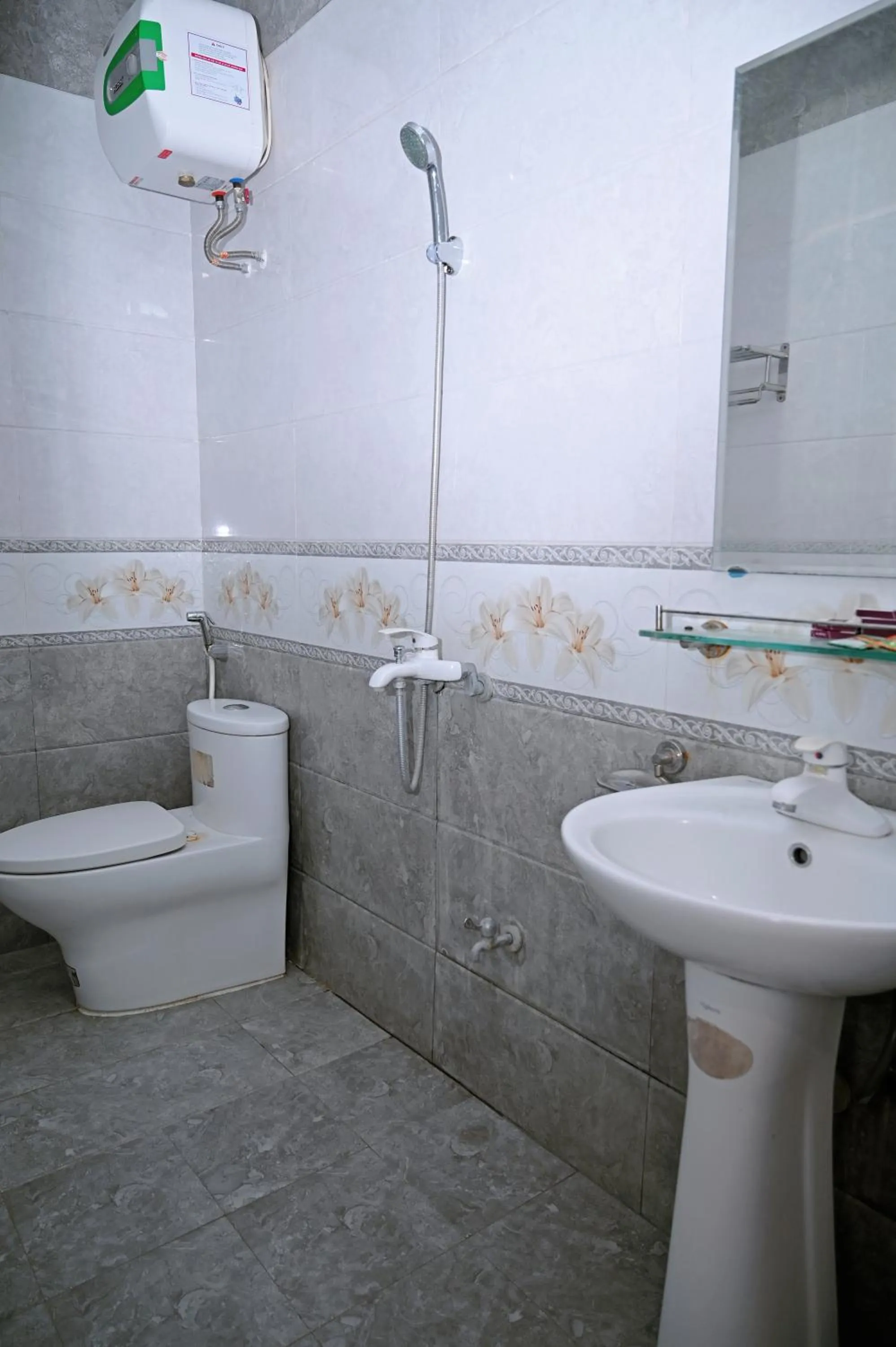 Khách sạn Hoàng Hà River Town