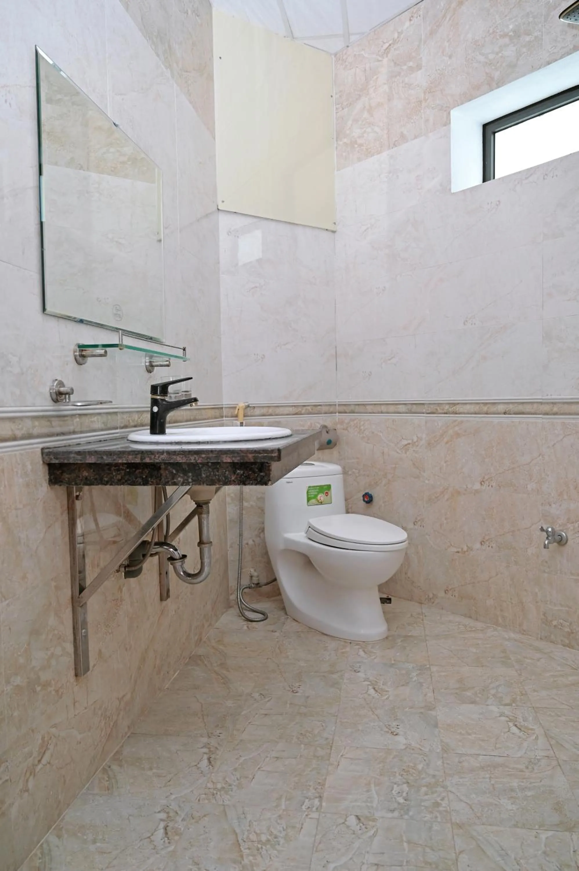 Khách sạn Hoàng Hà River Town