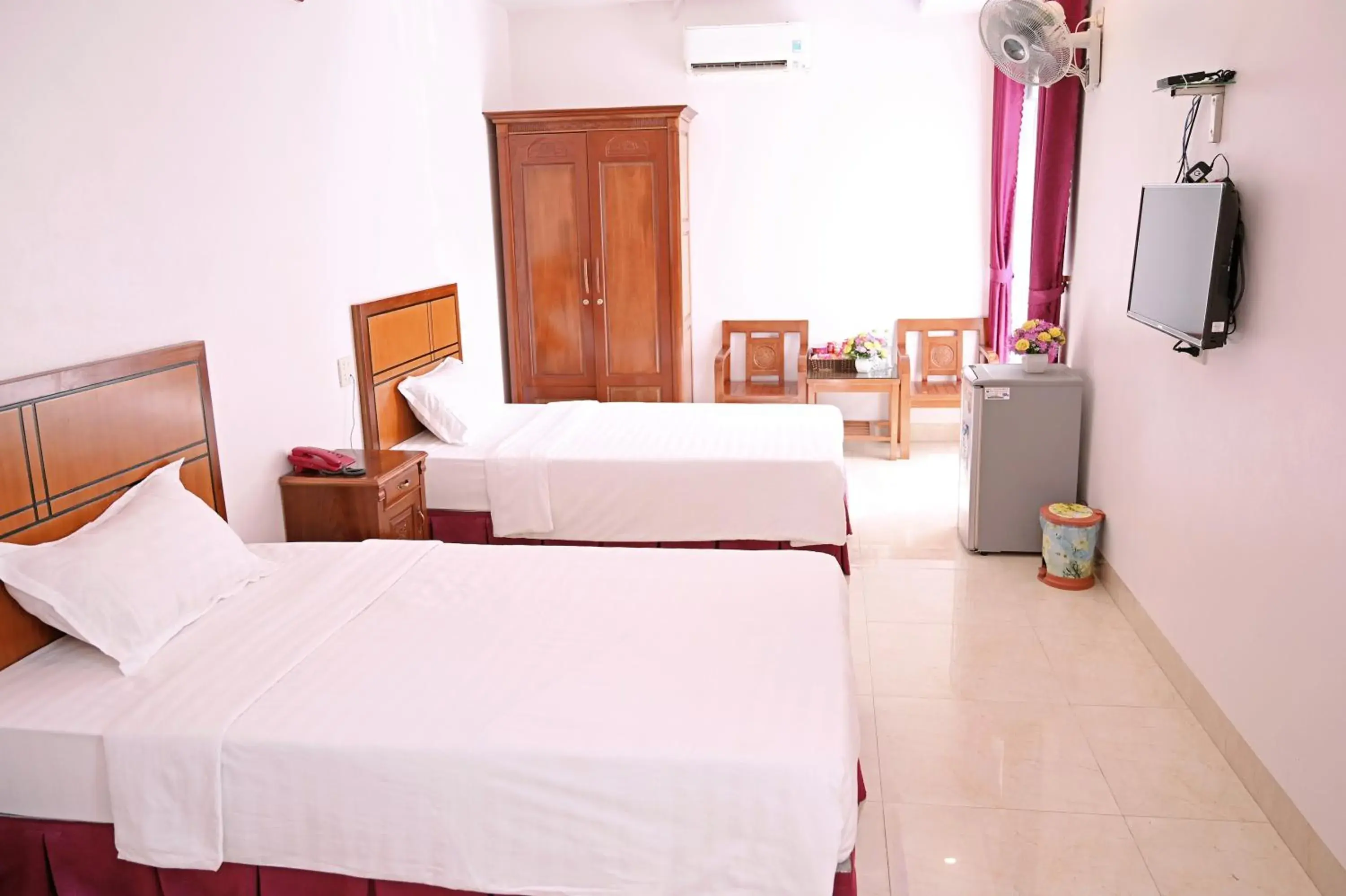 Twin Room - single occupancy in Khách sạn Hoàng Hà River Town Twin Room - single occupancy in Khách sạn Hoàng Hà River Town