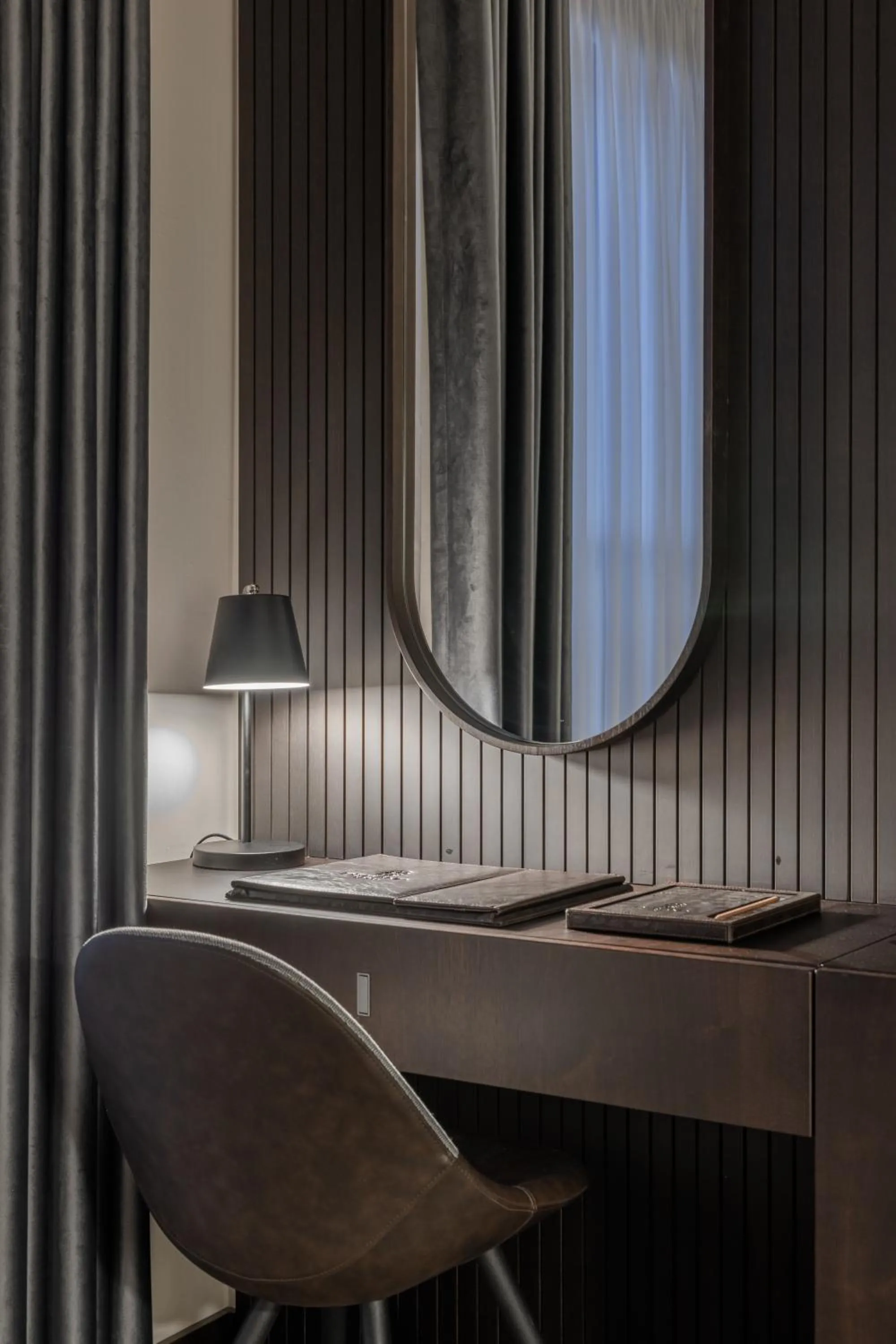 hair dresser in Derand Hotel