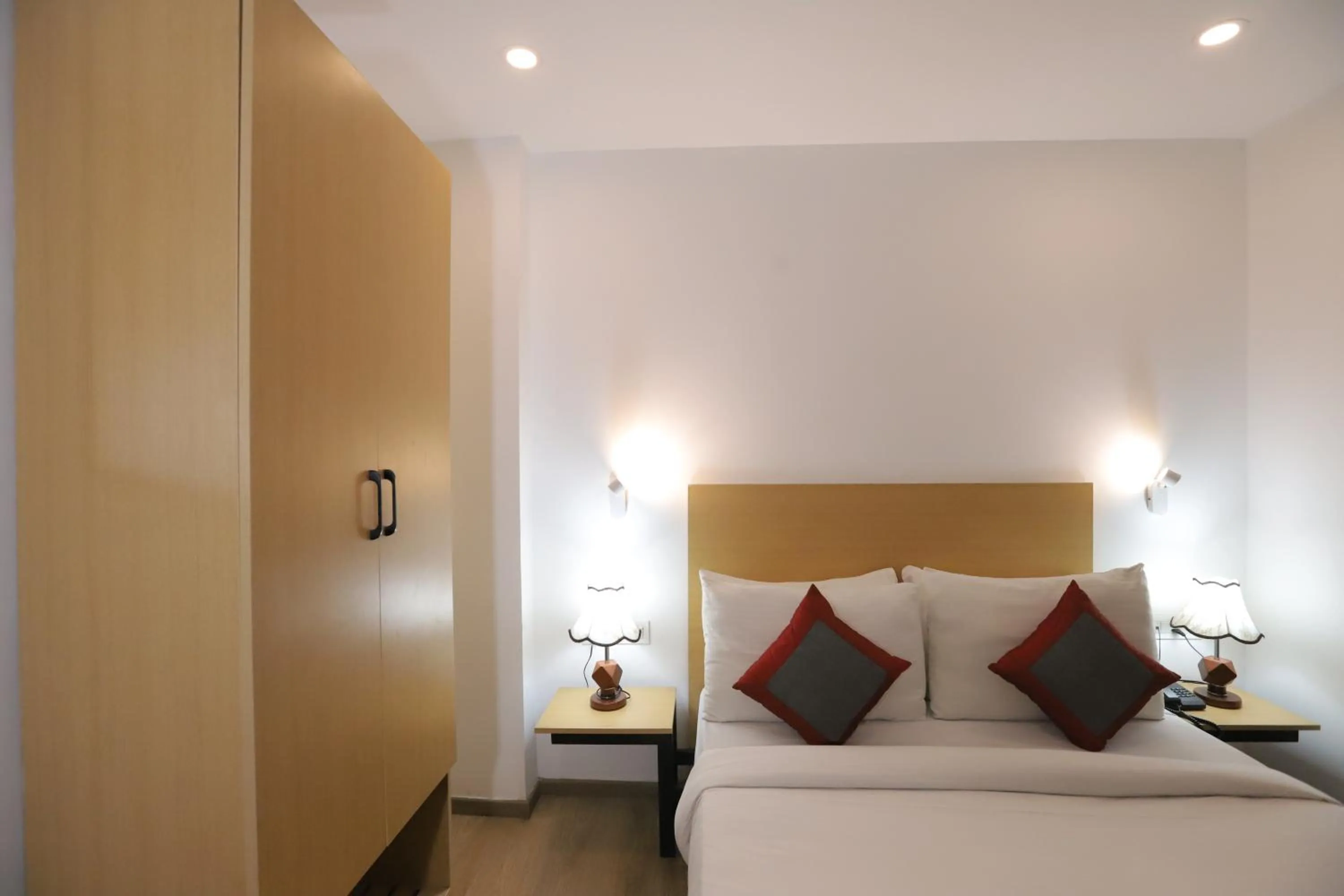 Bed in Qotel Comfort IP Residency East Delhi Preet Vihar