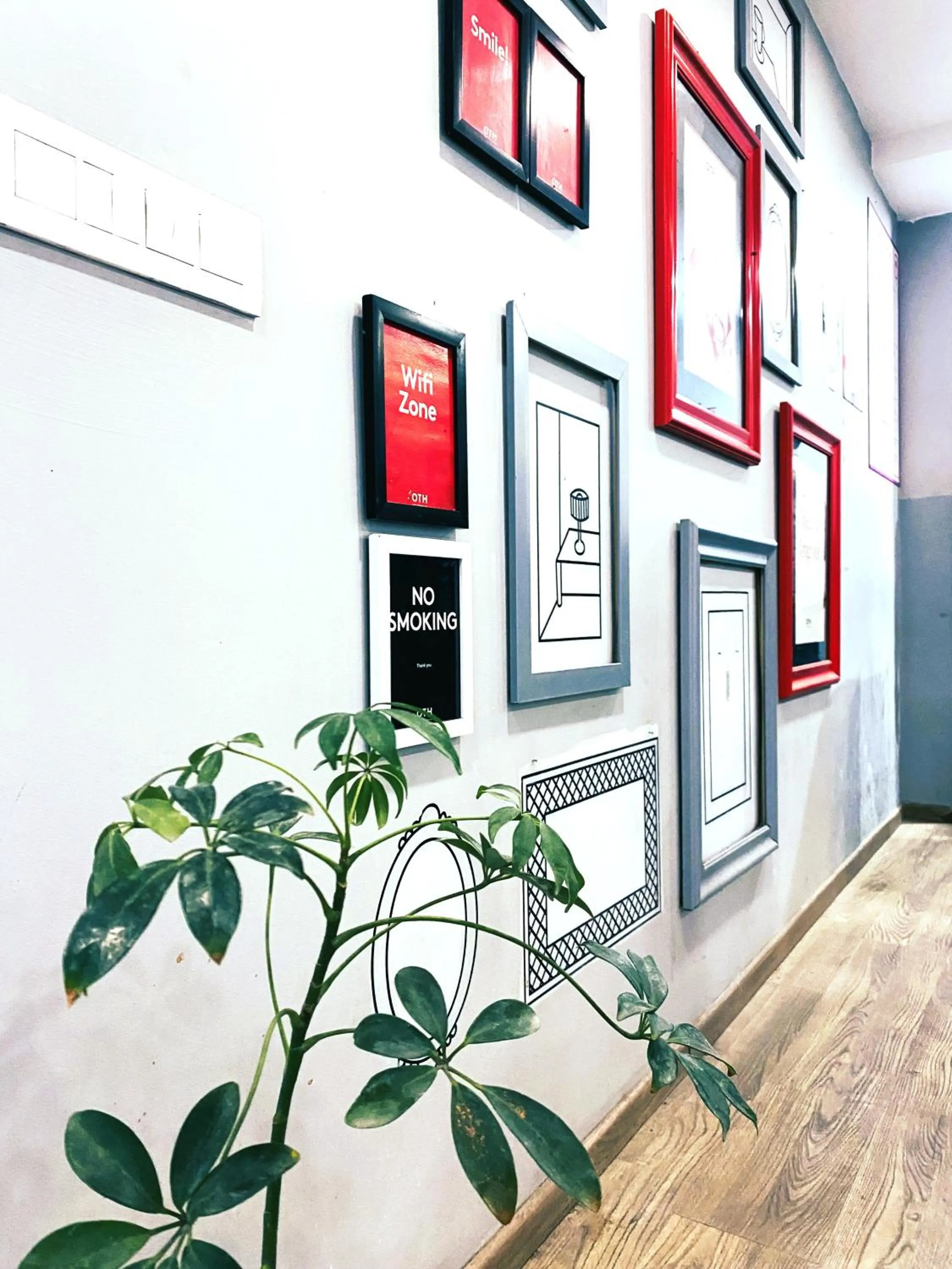 Decorative detail in Qotel Comfort IP Residency East Delhi Preet Vihar