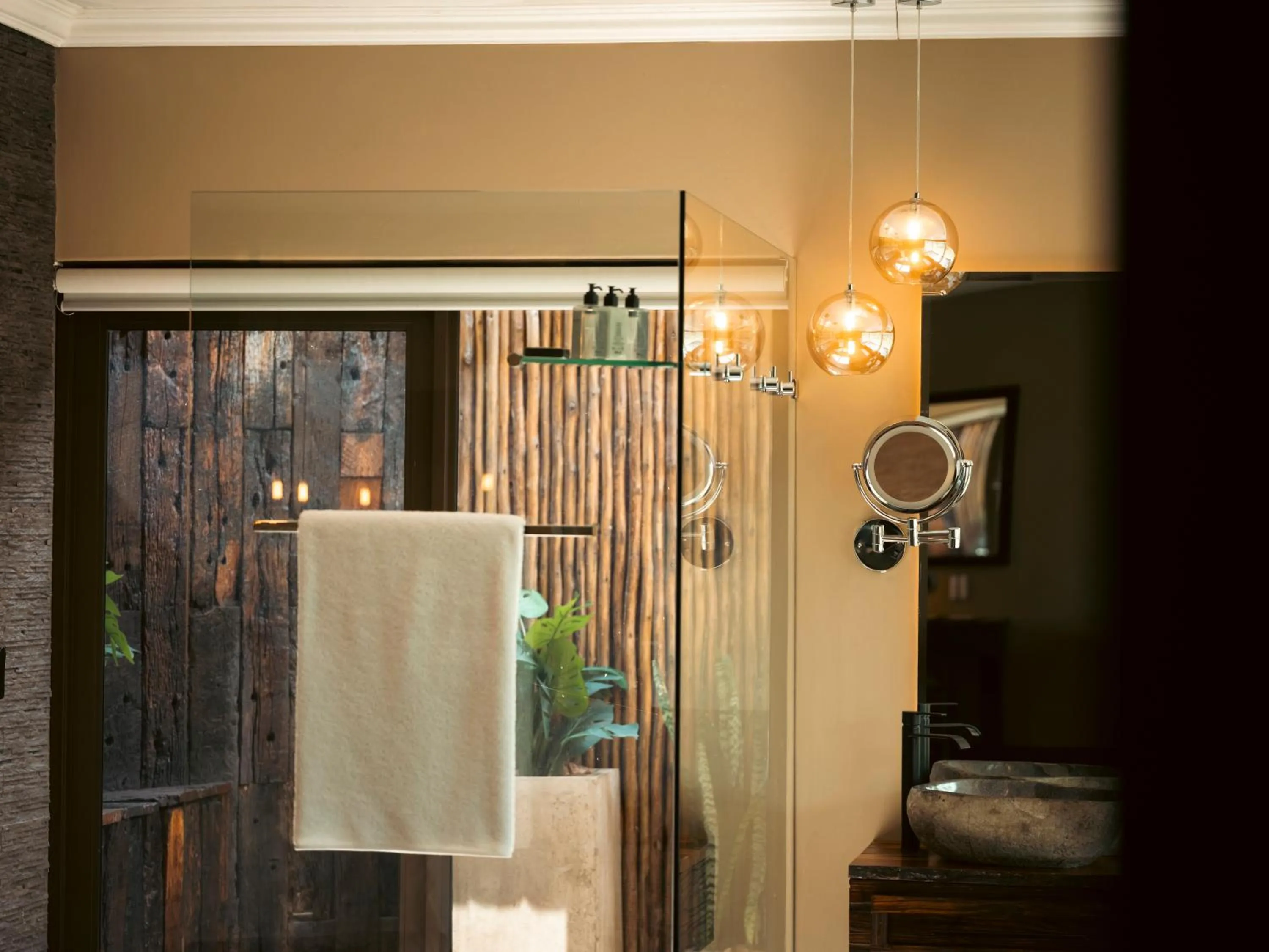 Shower in Shekinah Lion & Game Lodge