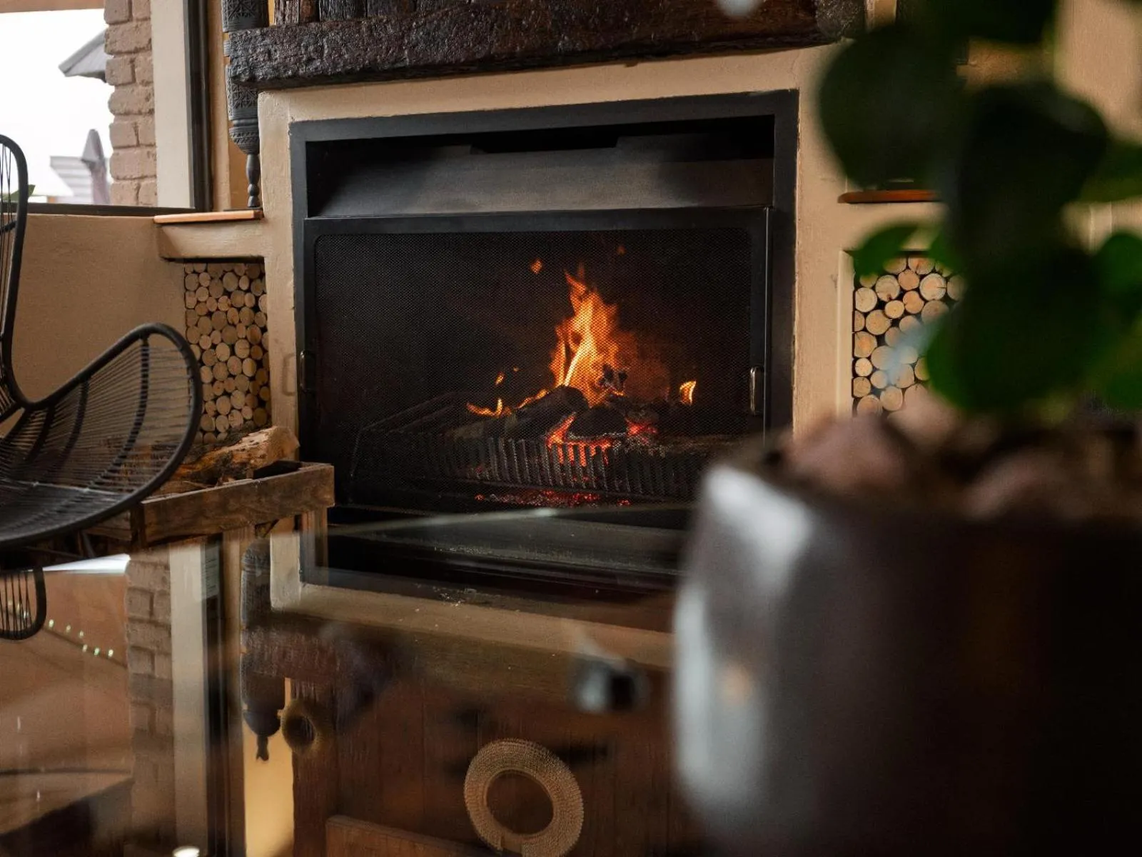 Lounge or bar in Shekinah Lion & Game Lodge