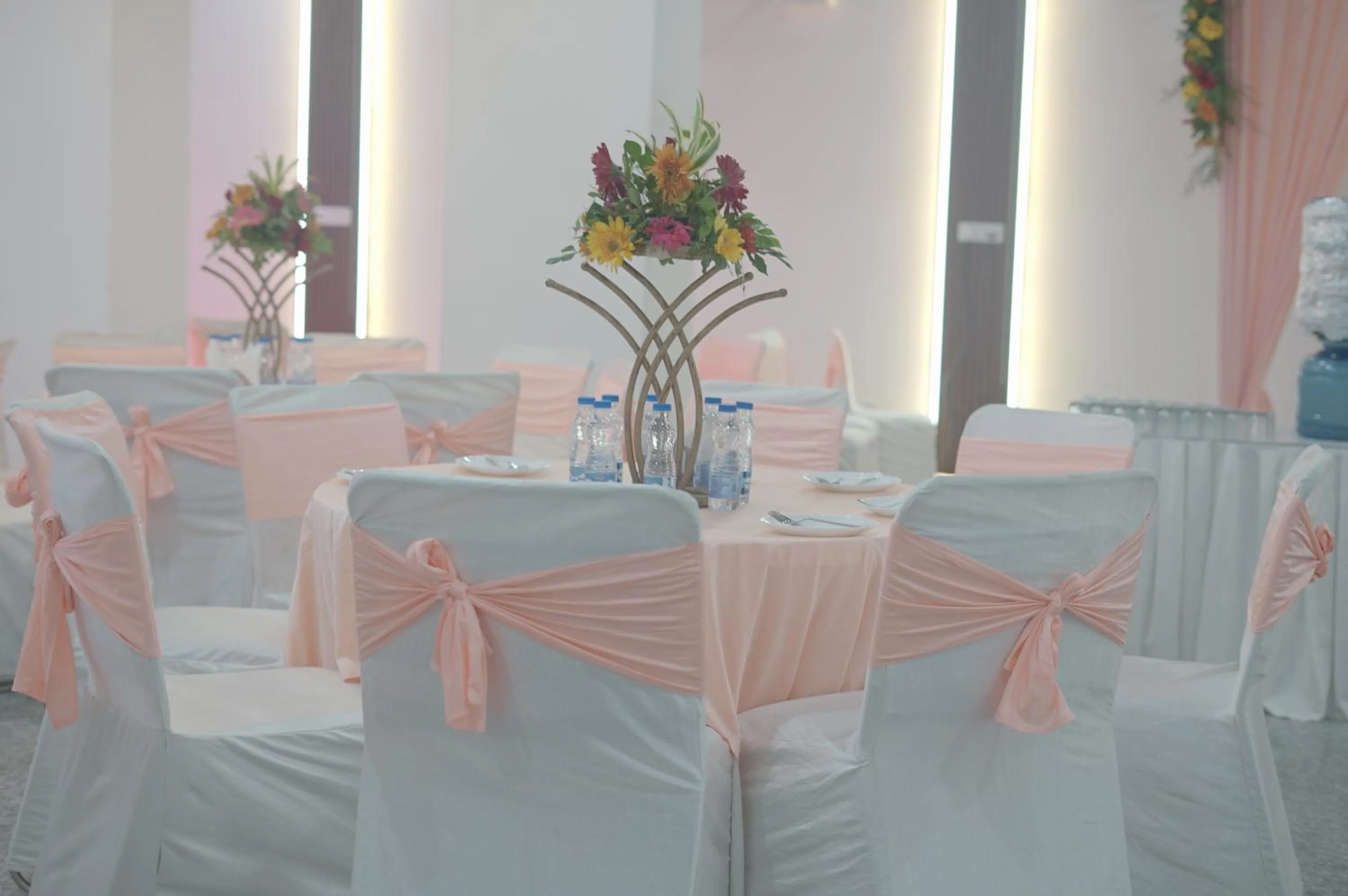 Banquet/Function facilities in RR Galaxy