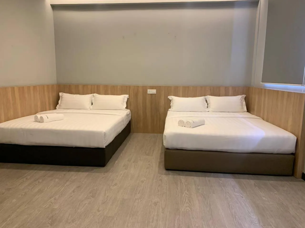 Photo of the whole room in The Daily Hotel