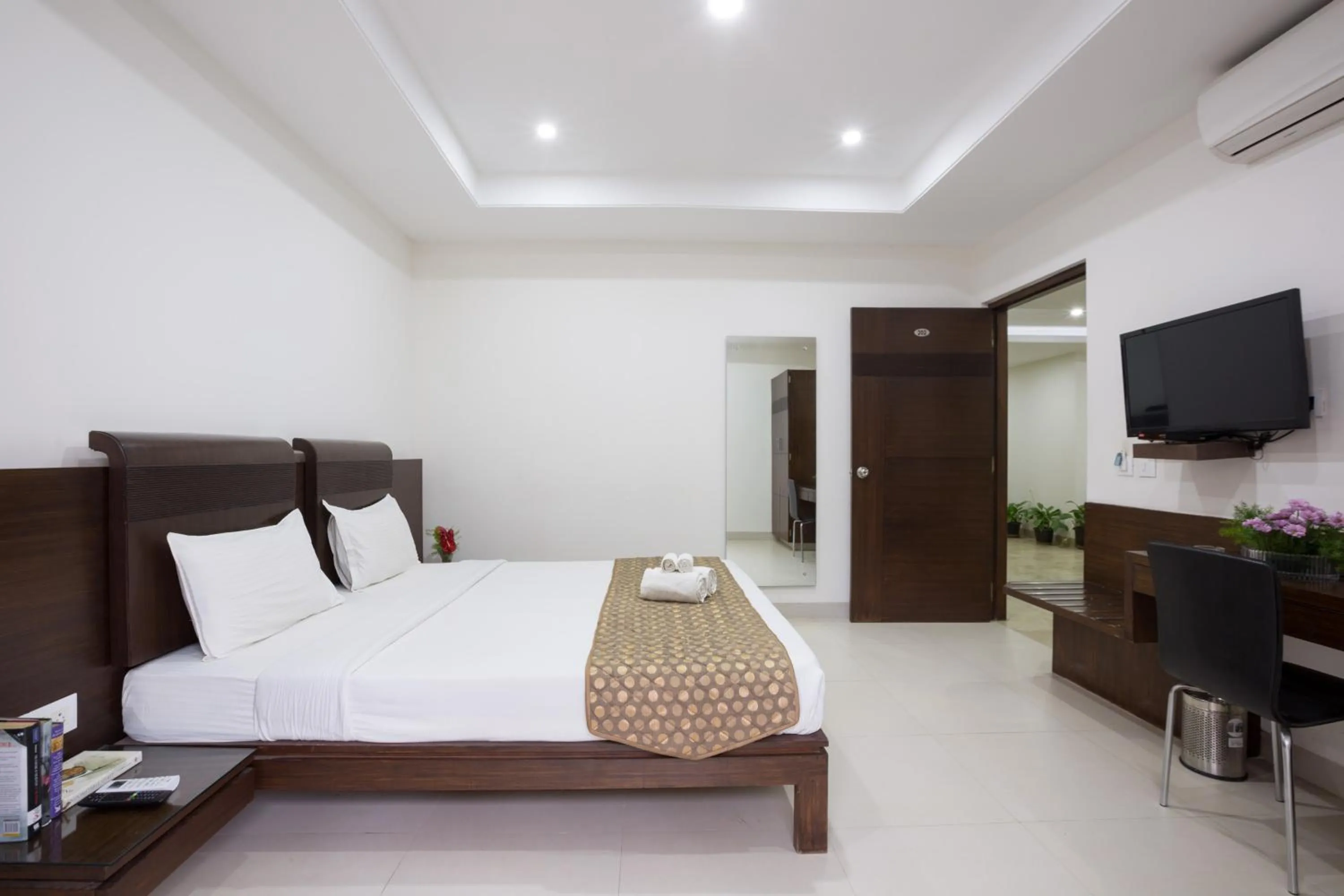 Bed in Sanctum Suites BEL Road Bangalore