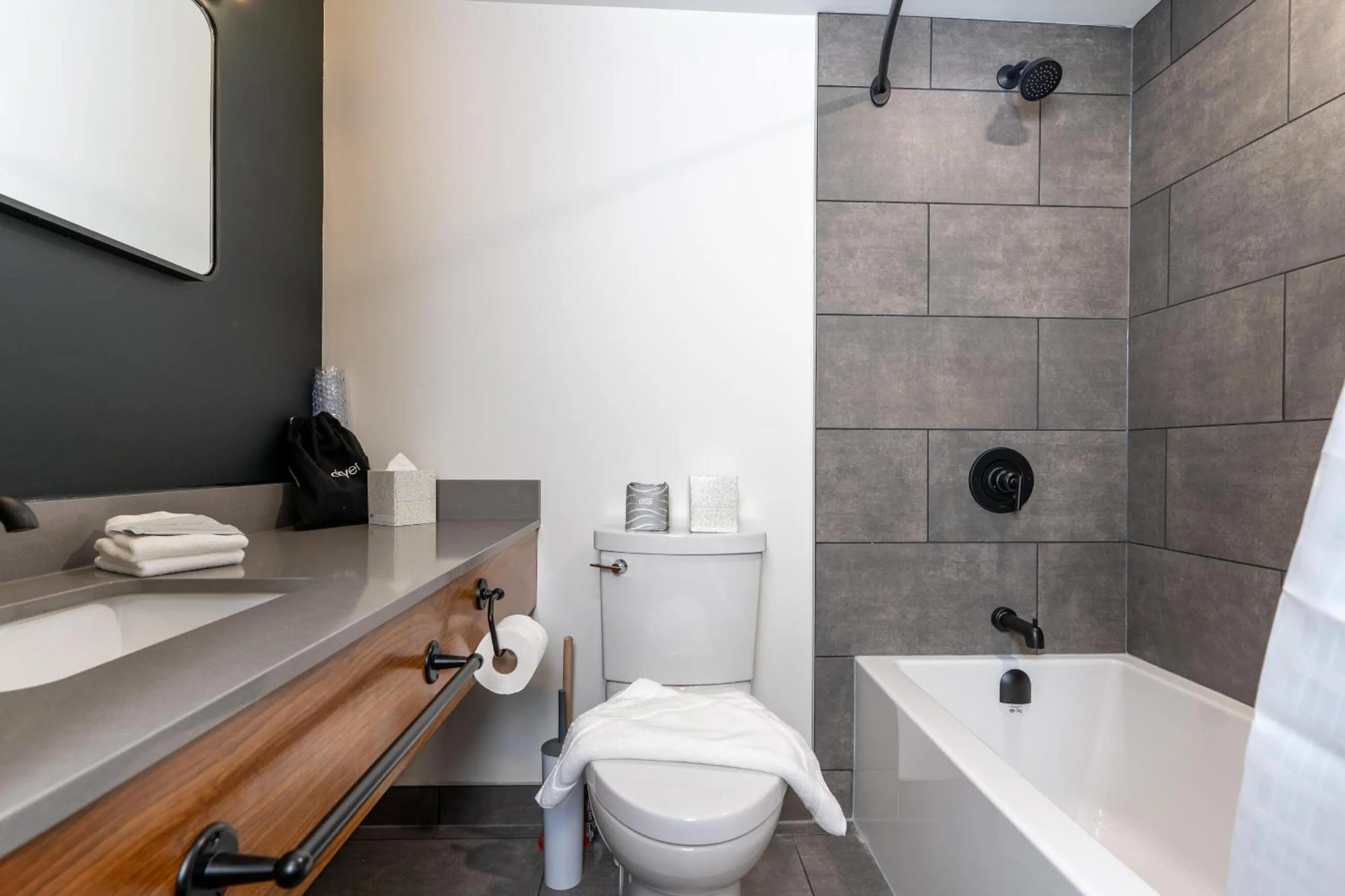 Shower in Northwinds Hotel Revelstoke