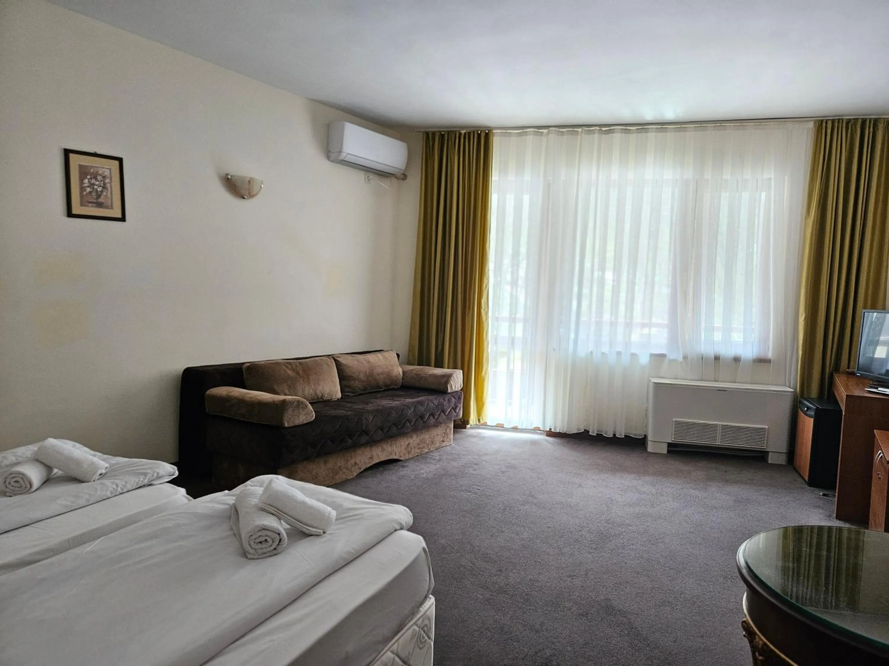 Bed in Hotel Saint Nedelya