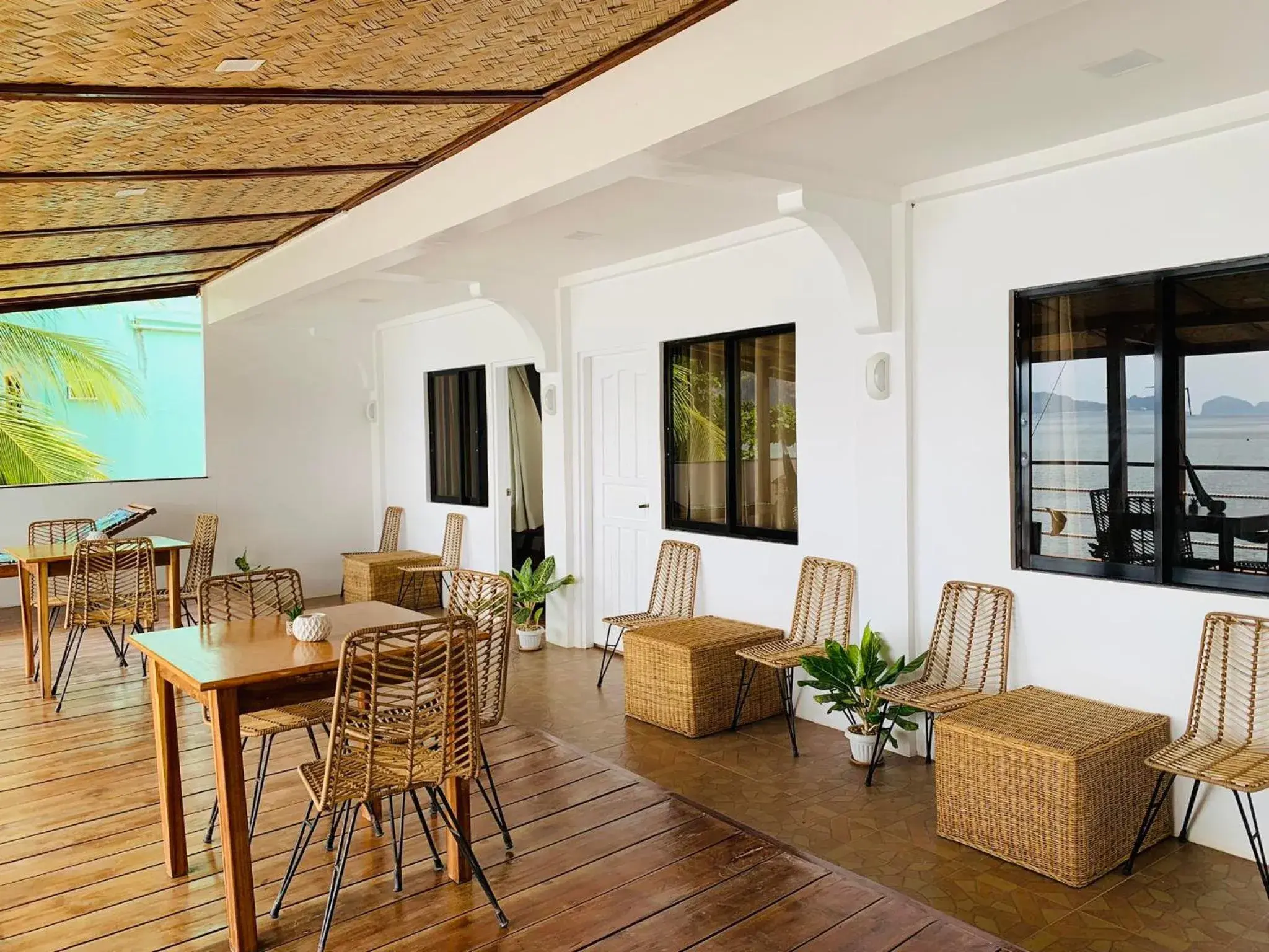 La Sirenne Inn La Sirenne Inn