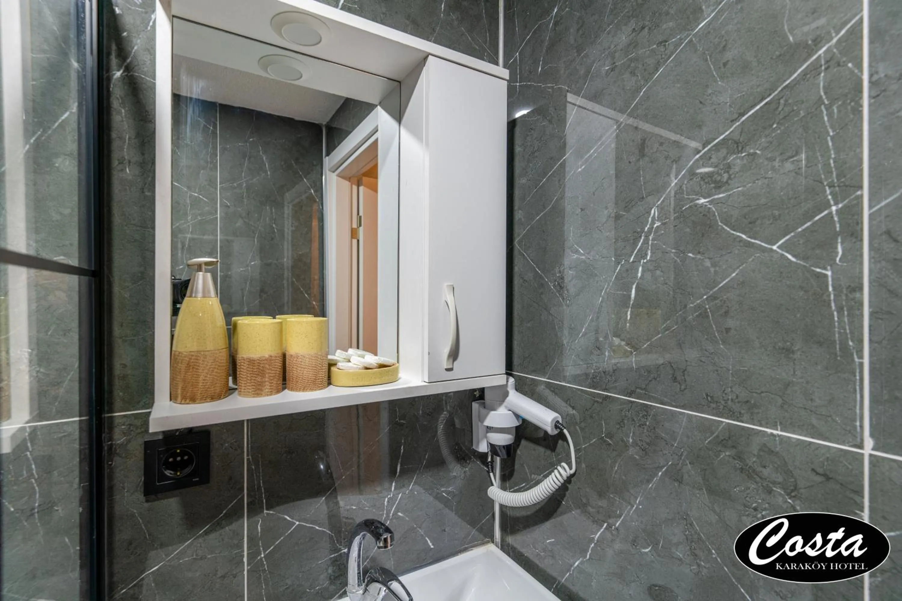 Bathroom in Costa Karakoy Hotel