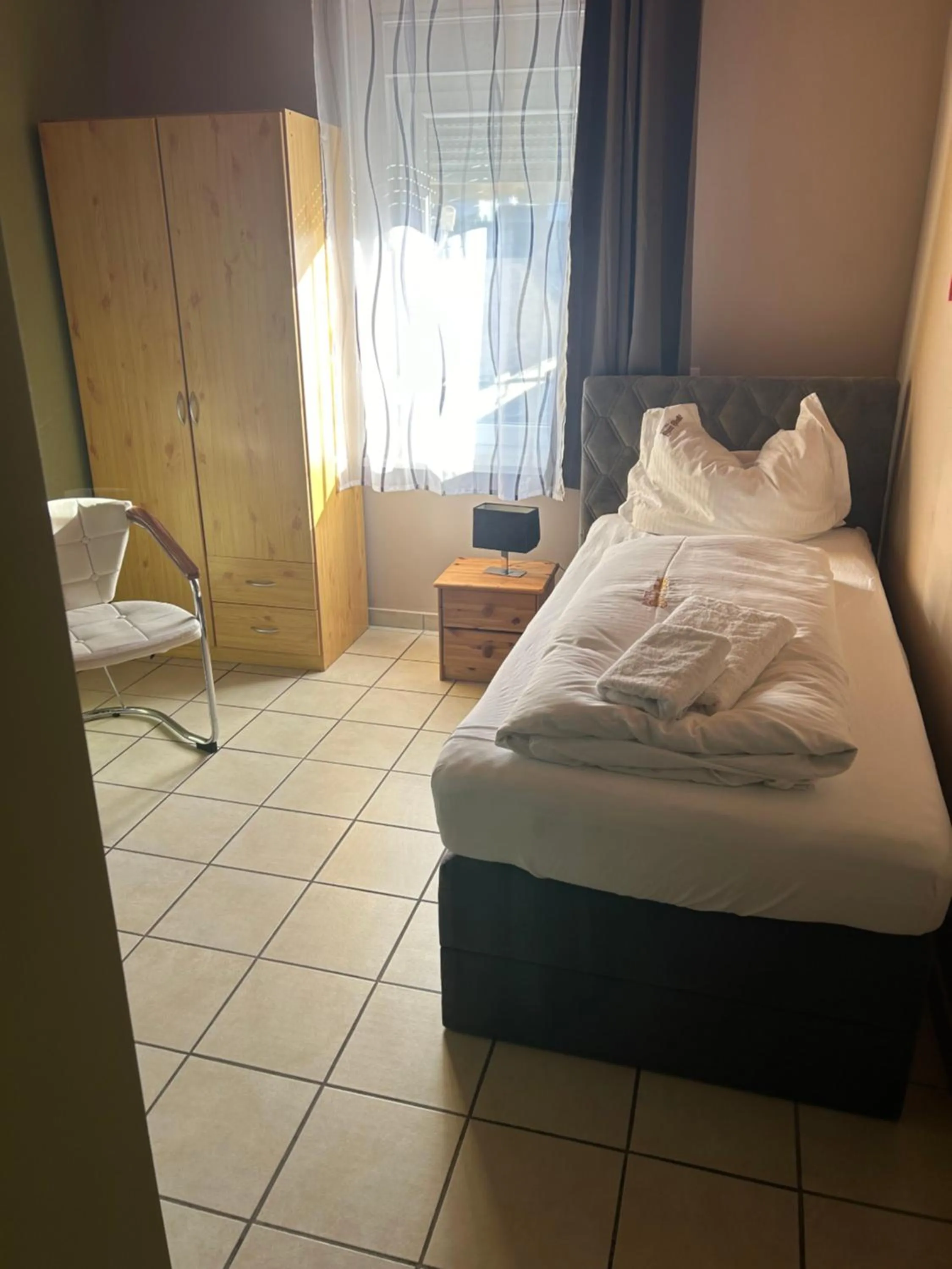 Bed in Gaststätte Pütz