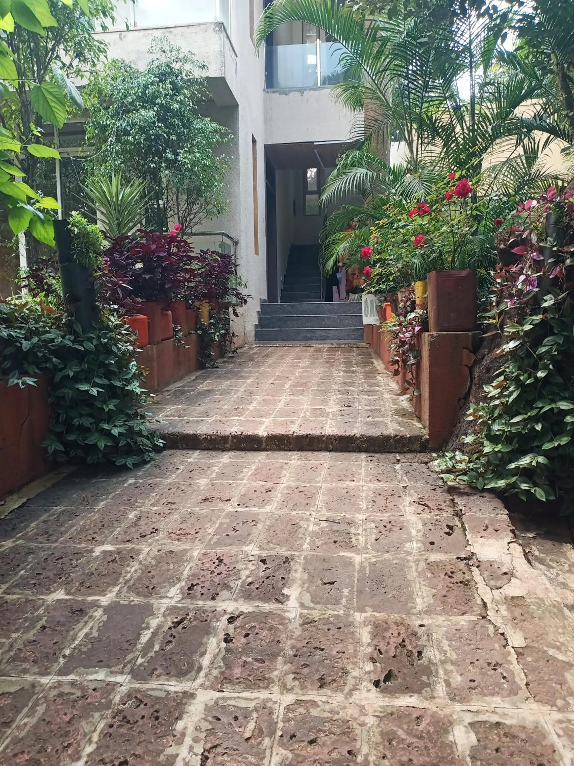 Property building in Hotel Oakwood mahabaleshwar