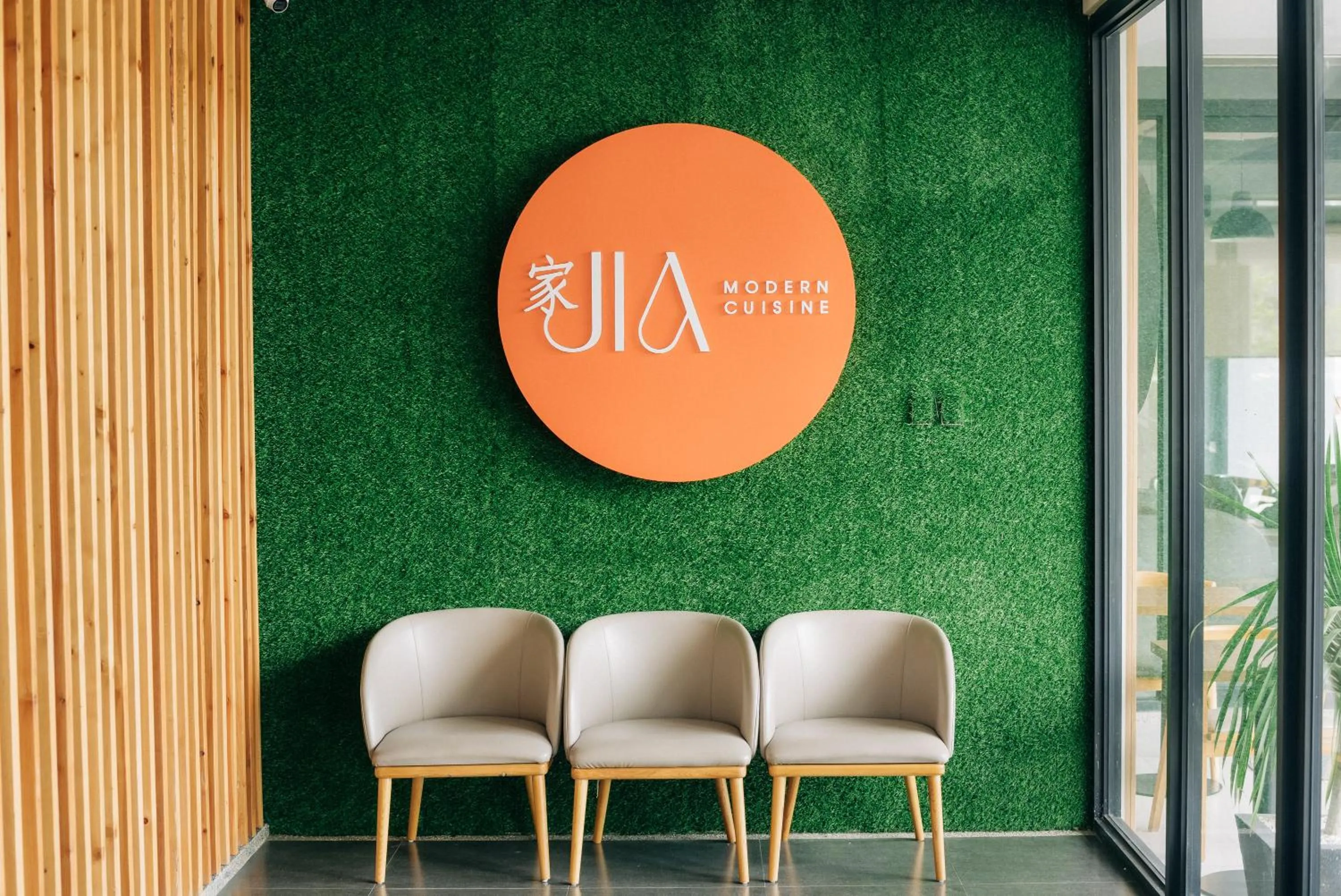 Restaurant/places to eat in Levo Hotel