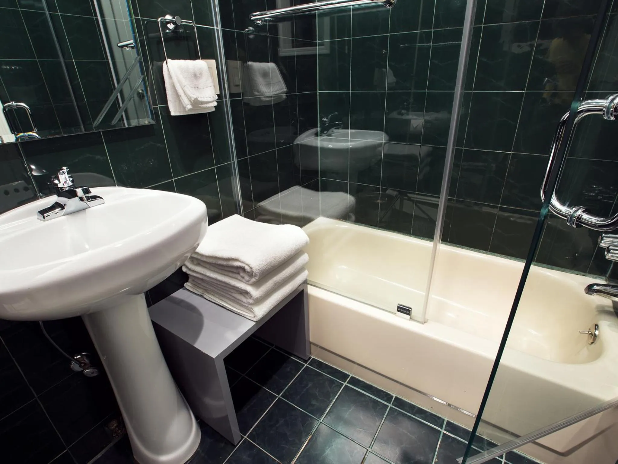 Bathroom in Midtown West Hotel