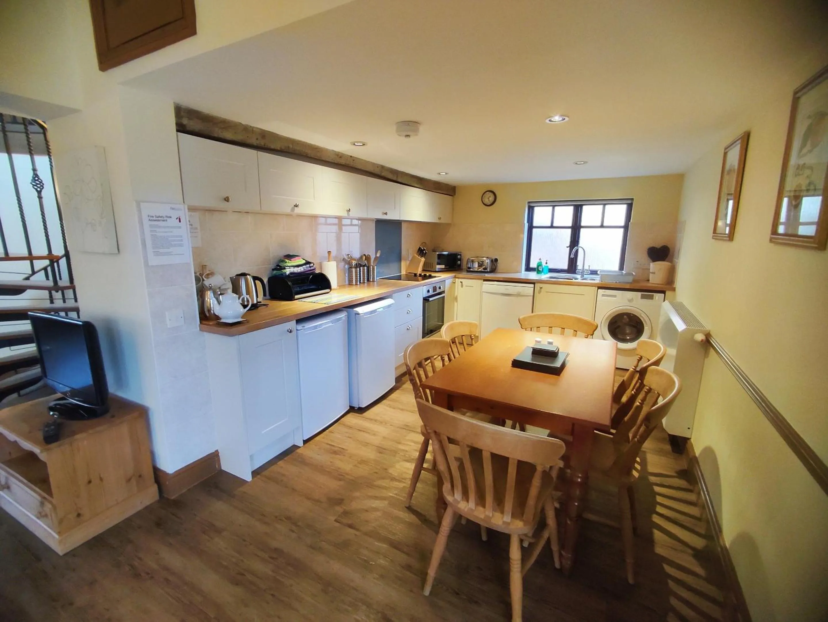 Kitchen or kitchenette in The Old Stables self catering