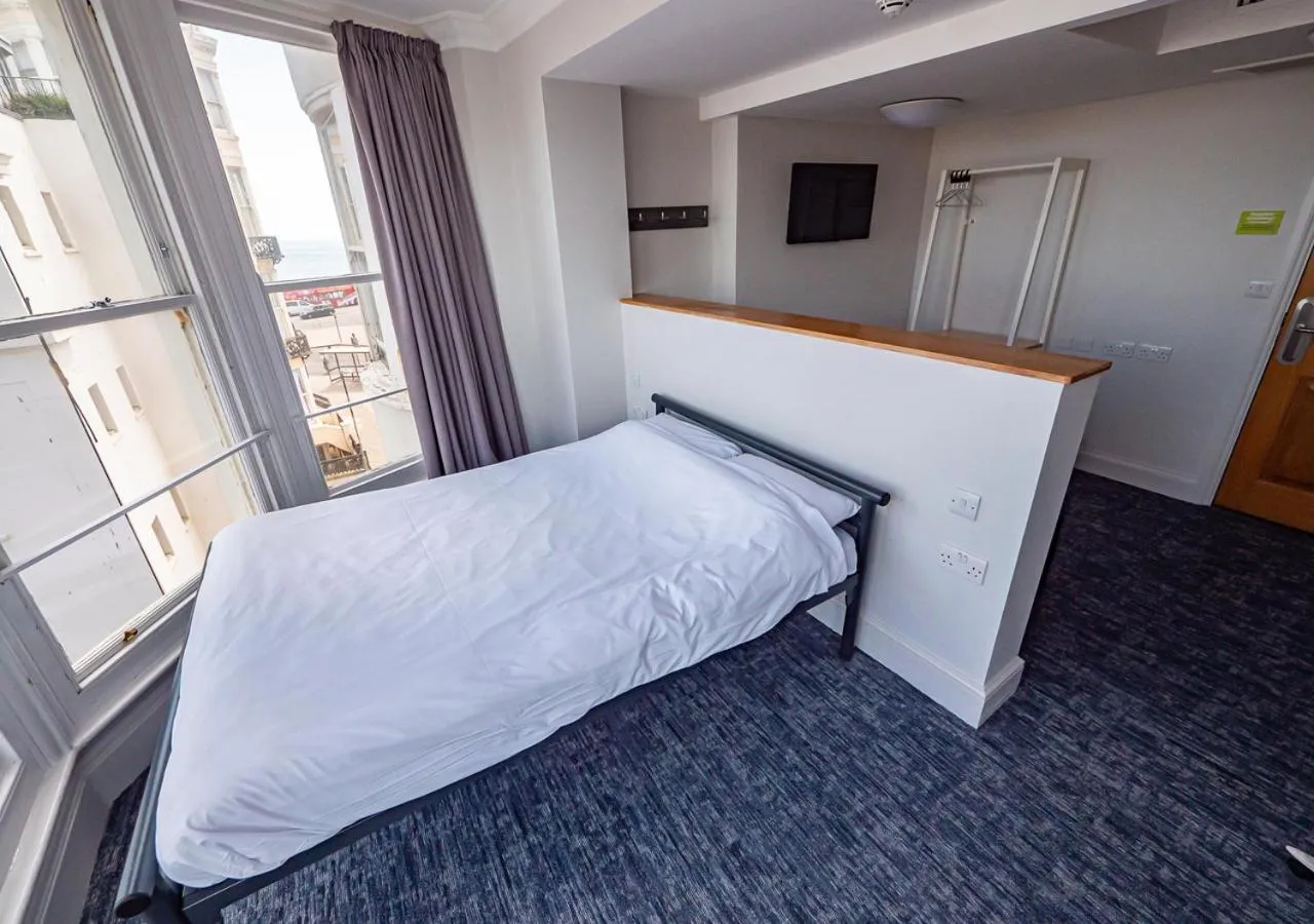 Bed in a&o Brighton Beach