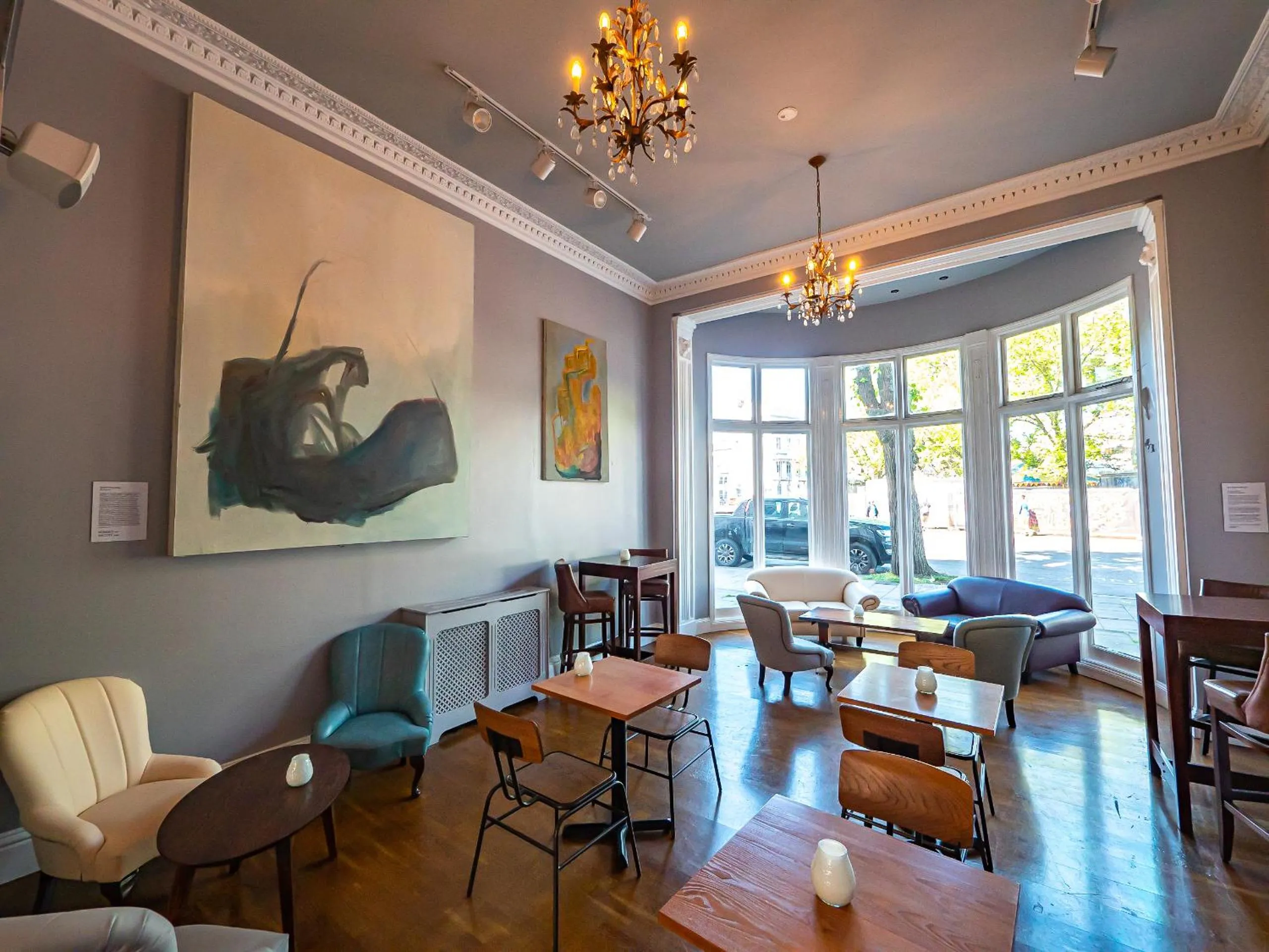 Communal lounge/ TV room in a&o Brighton Beach